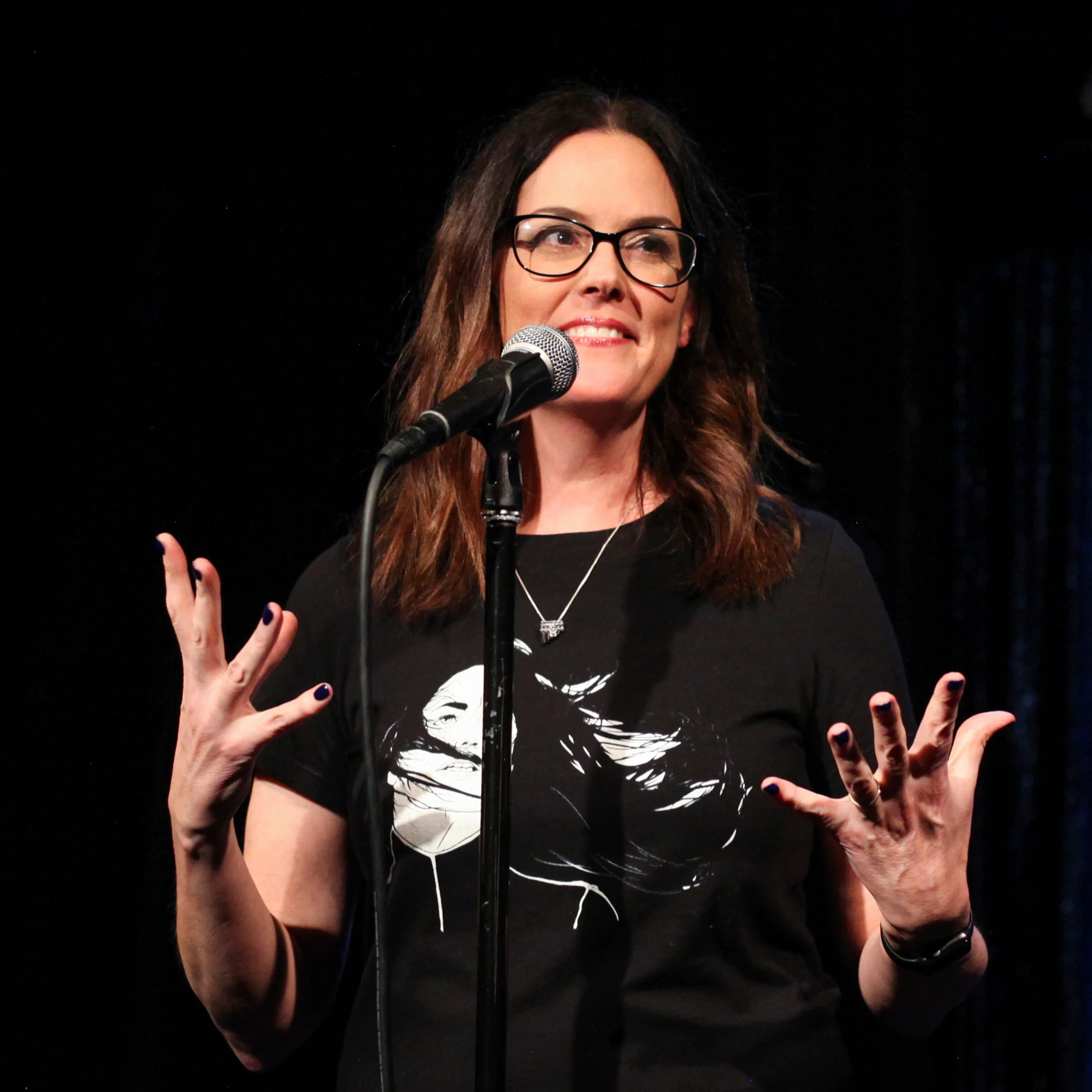 Audrey Kearns shares her story with the Story Collider audience at Lyric Hyperion in Los Angeles in February 2019. Photo by Mari Provencher.