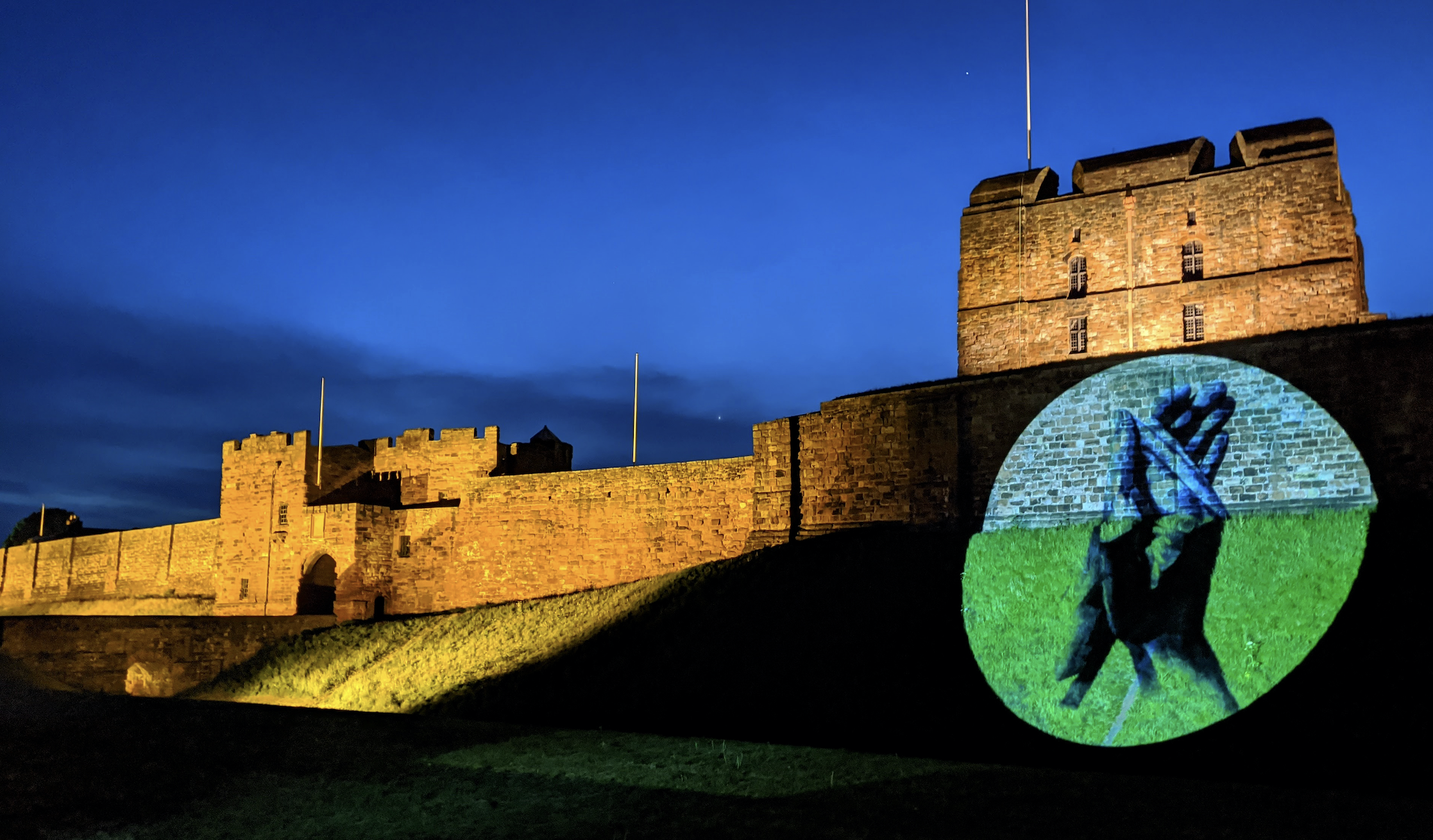  Carlisle Castle projection   www.iclapfor.com  