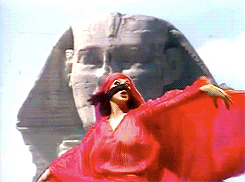 tumblr_mf5d2iaZqy1qj28qwo8_r2_250.gif