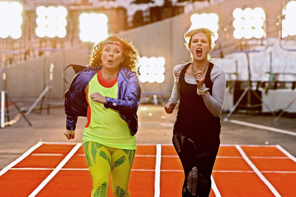 Got A Girl Crush On: The AB FAB Olympic Resurgence
The Olympics are here and I sure am excited. Sure, sure, sure, I’ll be casually following along at my own pace, watching some soccer matches, eyeing up them speedos, and busting out my very own choreographed rhythmic gymnastic routines; but what I’m most excited about is this resurgence of Absolutely Fabulous in my life.
Now, I know how I’ll be killing my time when the boring events are on. Starting with the Olympic Special , I’ll be diving back into the Ab Fab Archives.
