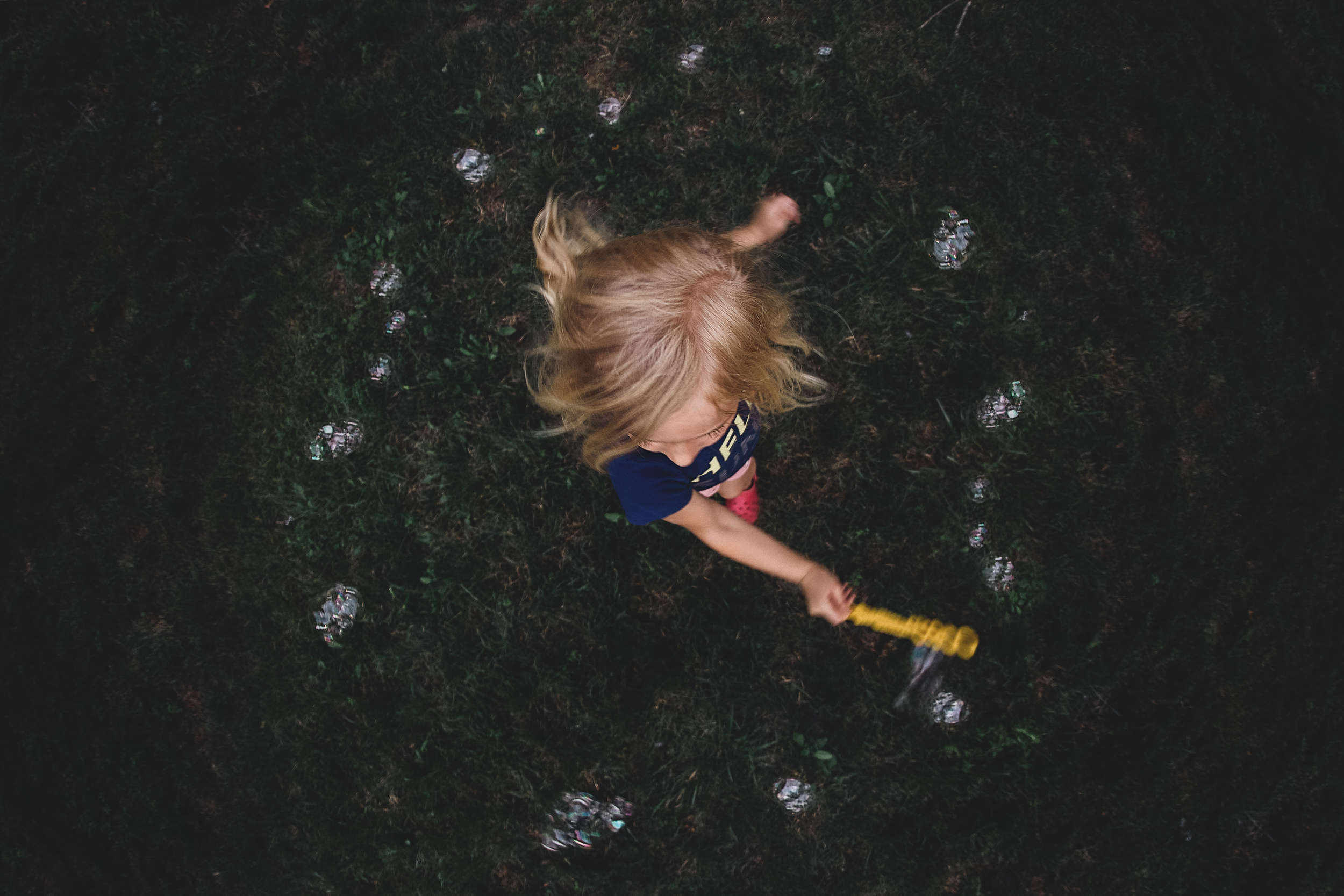 hello-olivia-photography-long-island-photographer-circle-bubbles.jpg