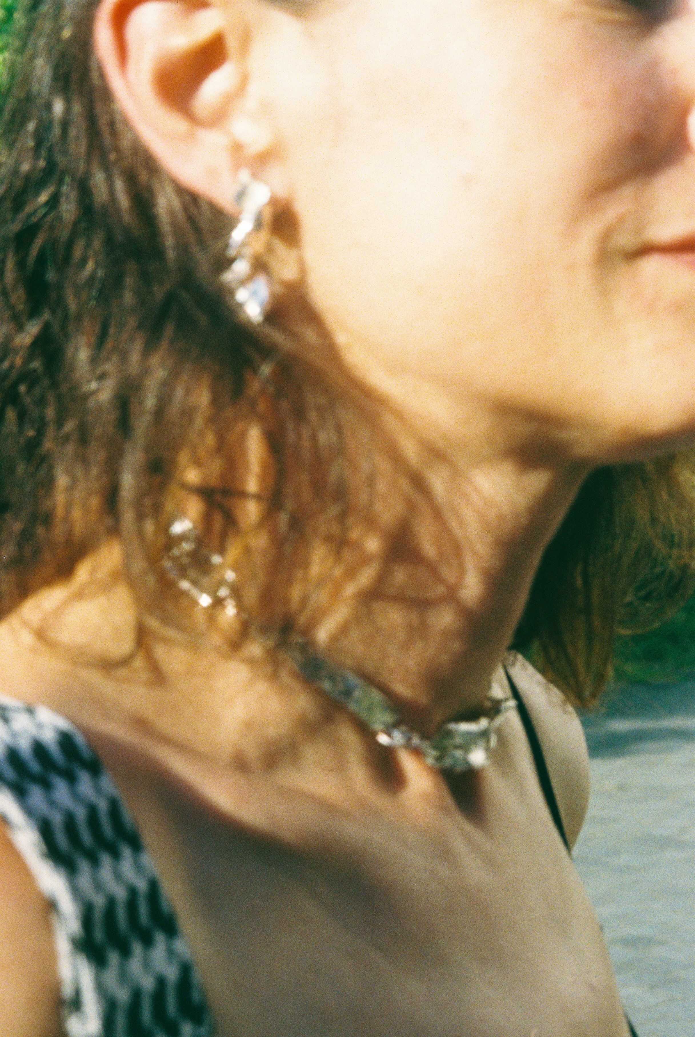 R1-09947-0007.jpg