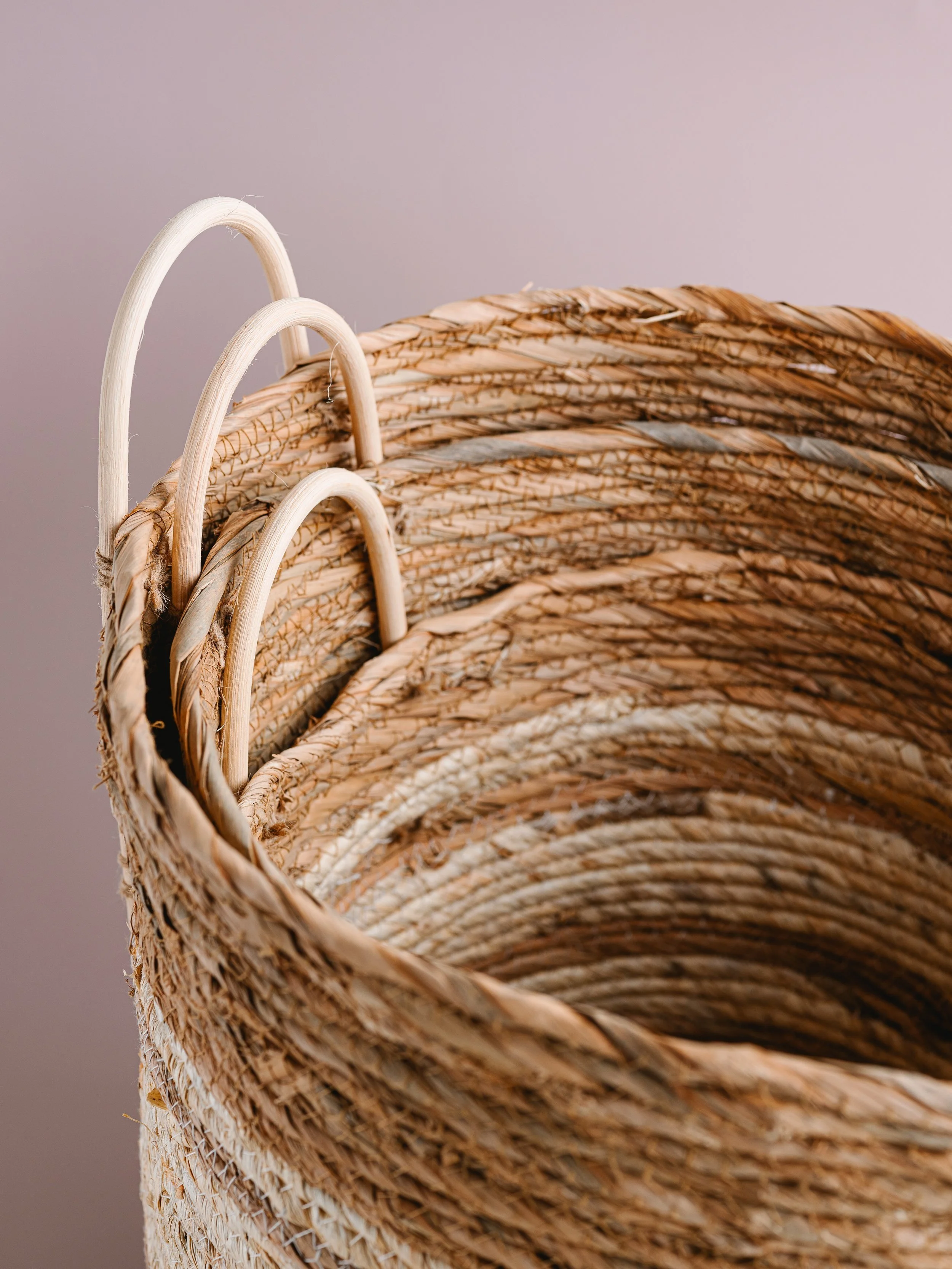 AnnCoxDesign_HomeDecorShop_WhiteStripedNaturalBasket-8.jpg
