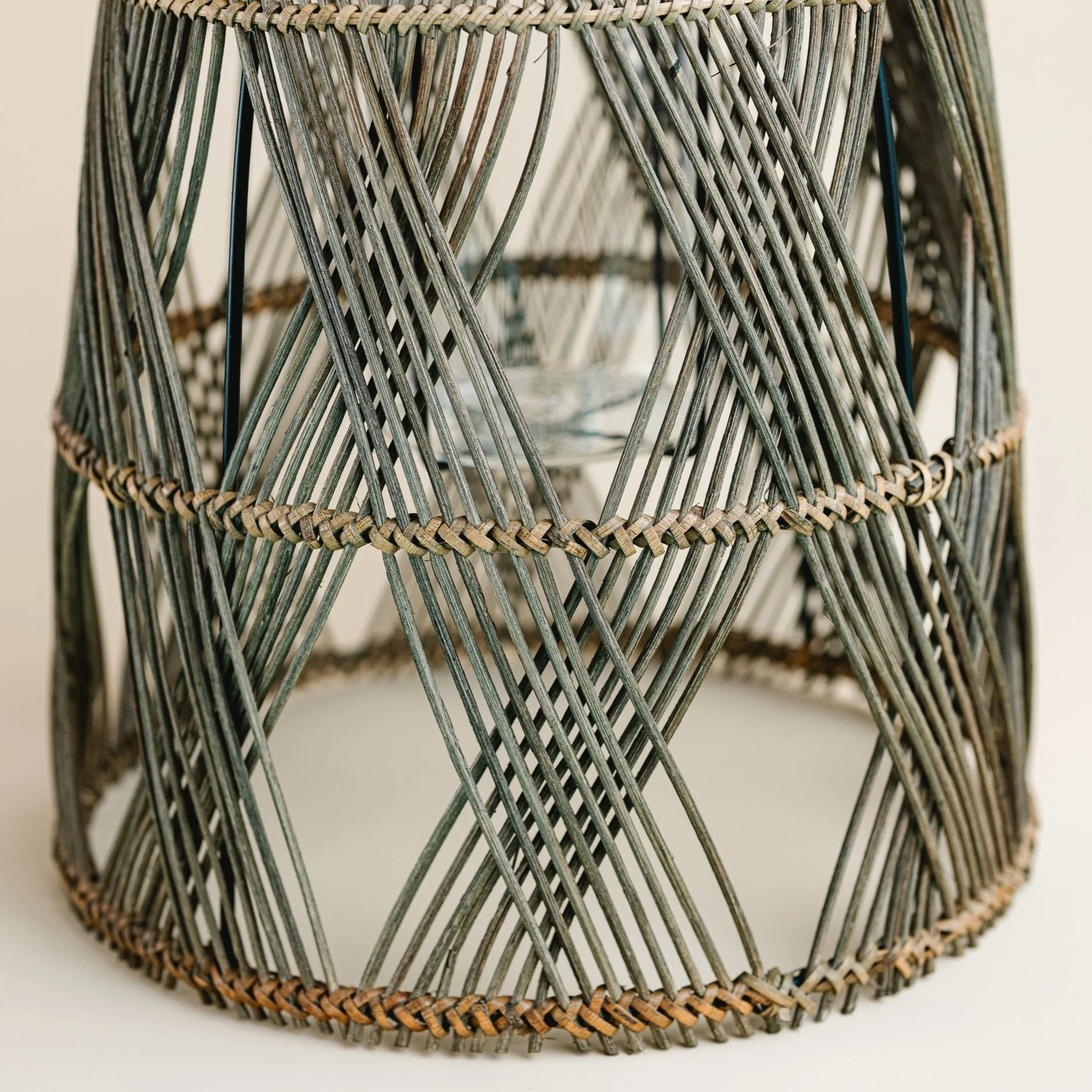 AnnCoxDesign_HomeDecorShop_NaturalWovenStandingCandleHolders-8.jpg