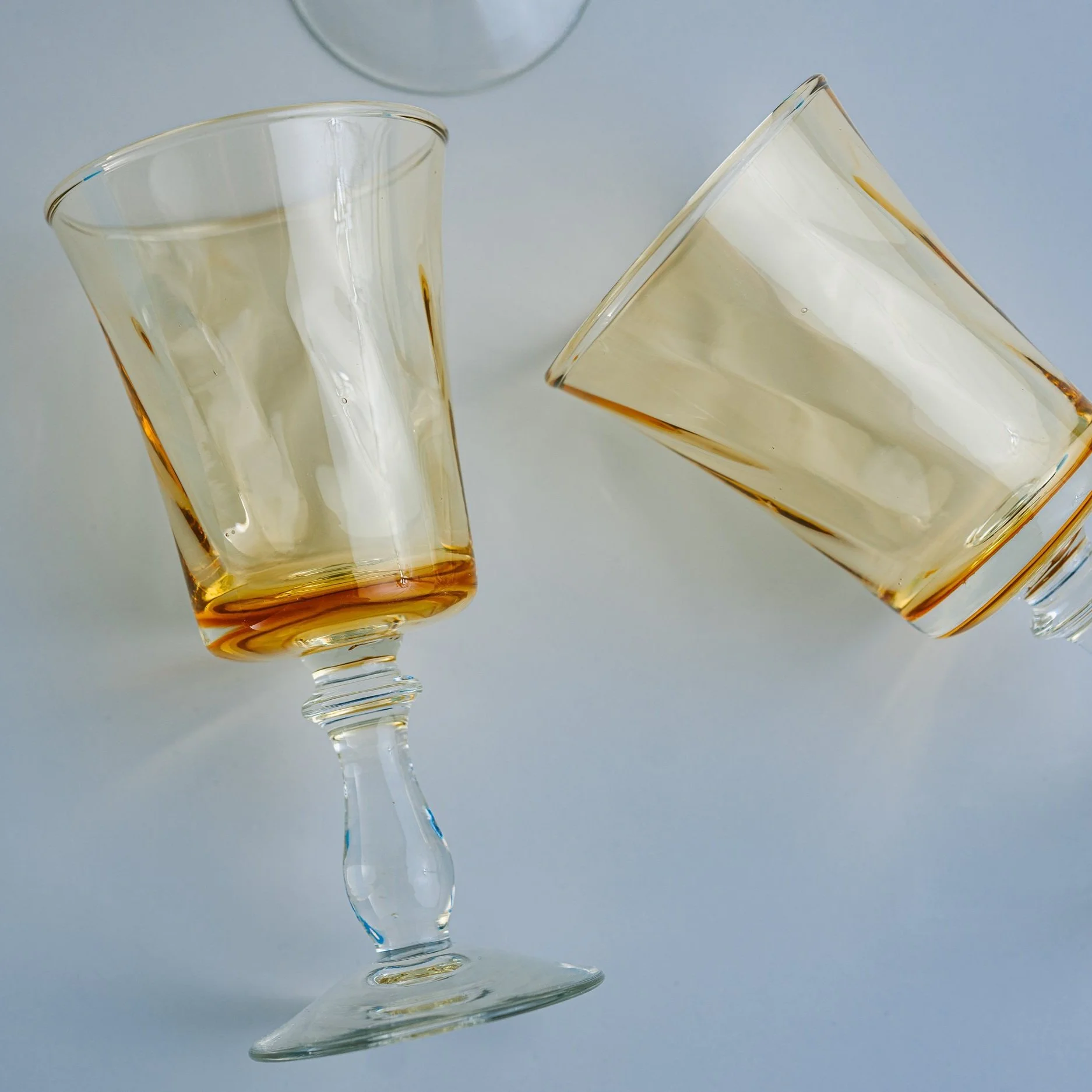 AnnCoxDesign_HomeDecorShop_YellowTesturedWineGlassesStem-5.jpg
