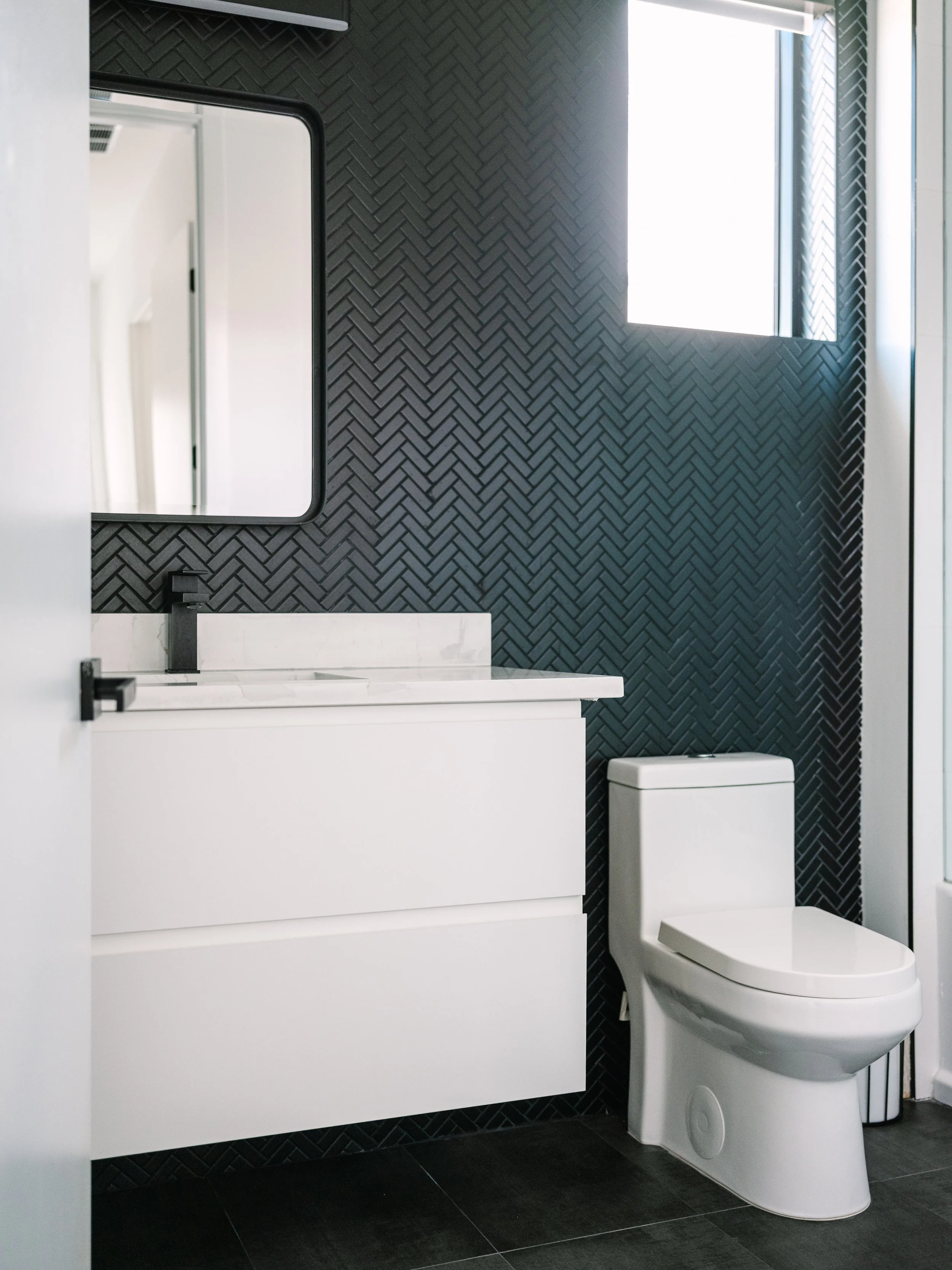 AnnCoxDesign_ModernHomeDesign-CoCoDesignGroupCollab-15.jpg