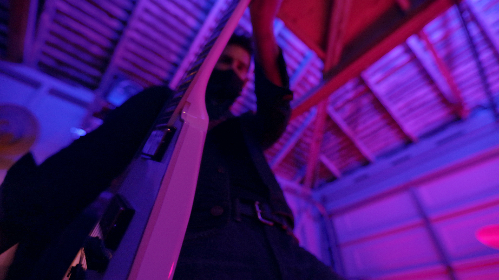 DIP_EXP_Garage_Still_33.png