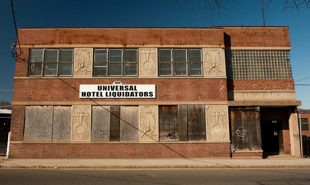 Corsair_apartments_New_Haven_abandoned_mill.jpg