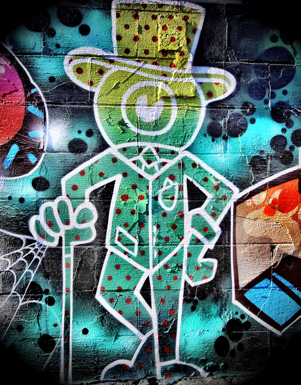 Treadmark_Ashmont_Apartments_graffiti.jpg