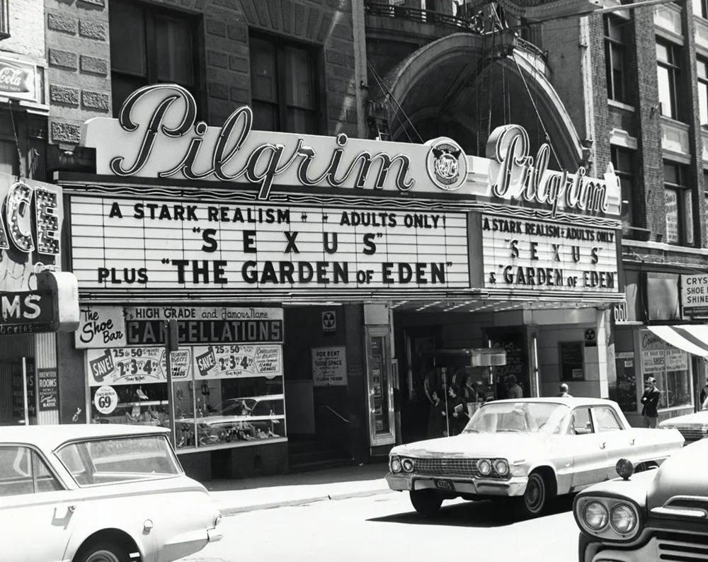 combat_zone_boston_marquee_signs_xxx.jpg
