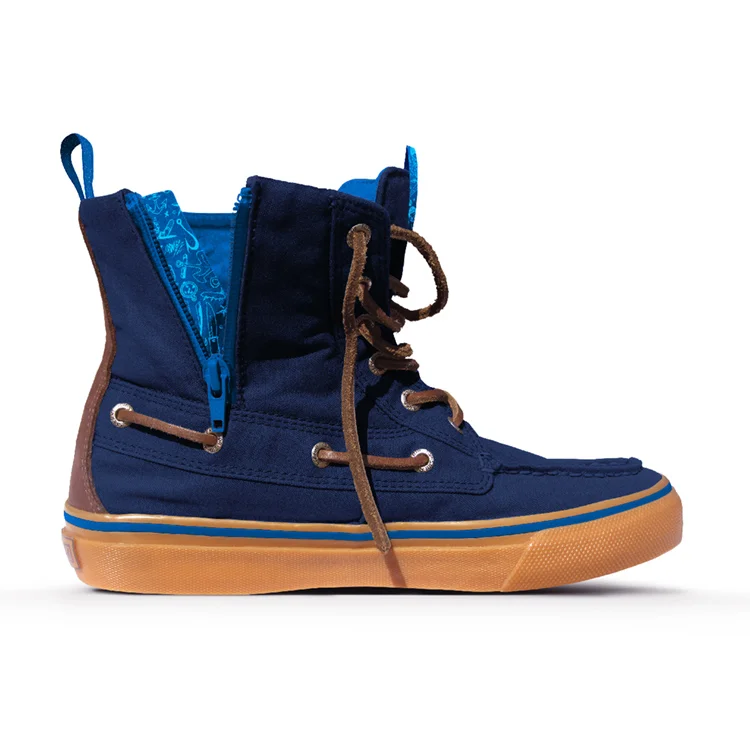 concepts_sperry_navy_gum.jpg