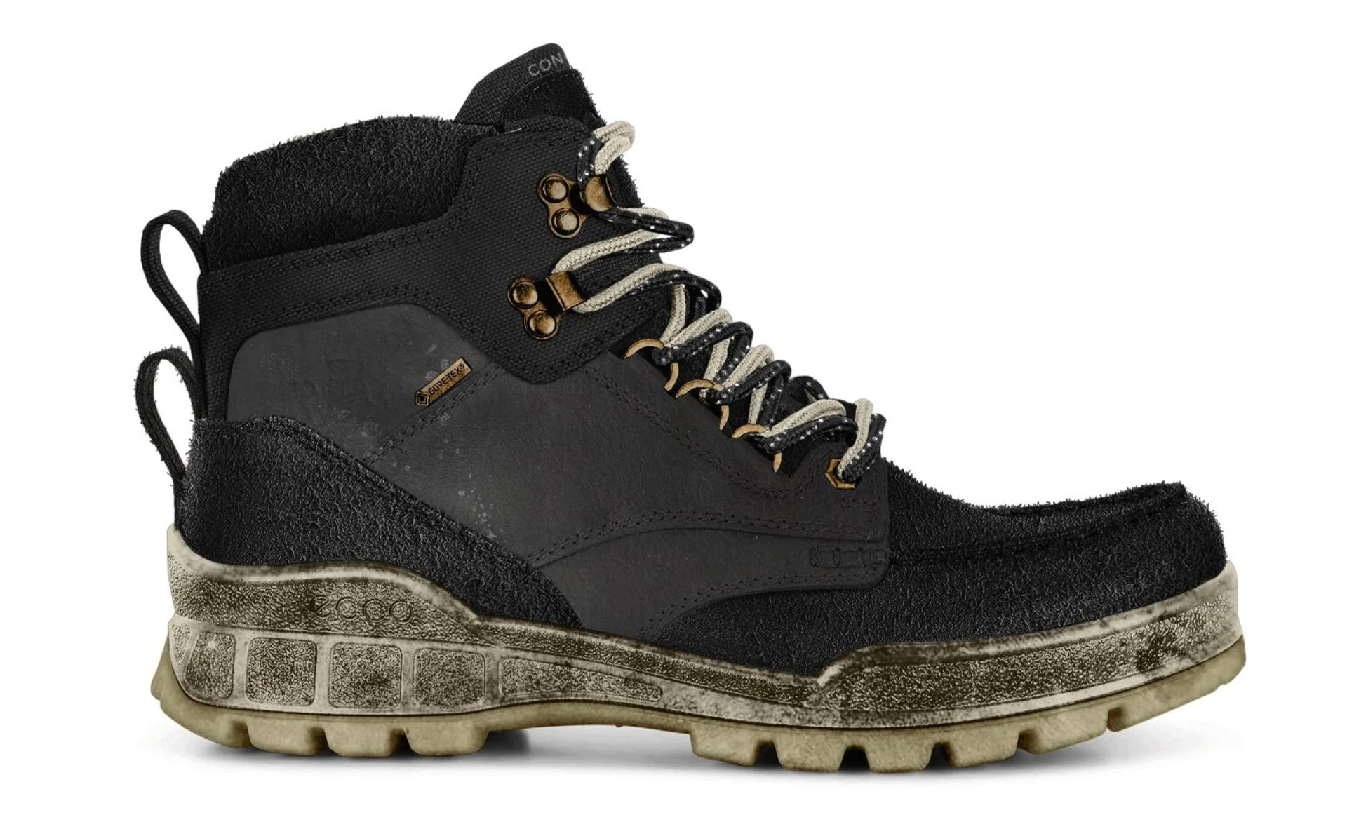 black_boot_pitch.jpg