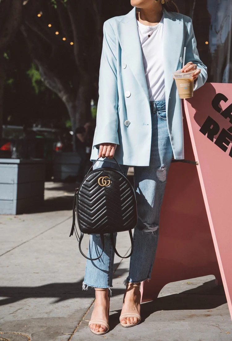 Blazer-Jeans-Gucci-Backpack-details.jpg