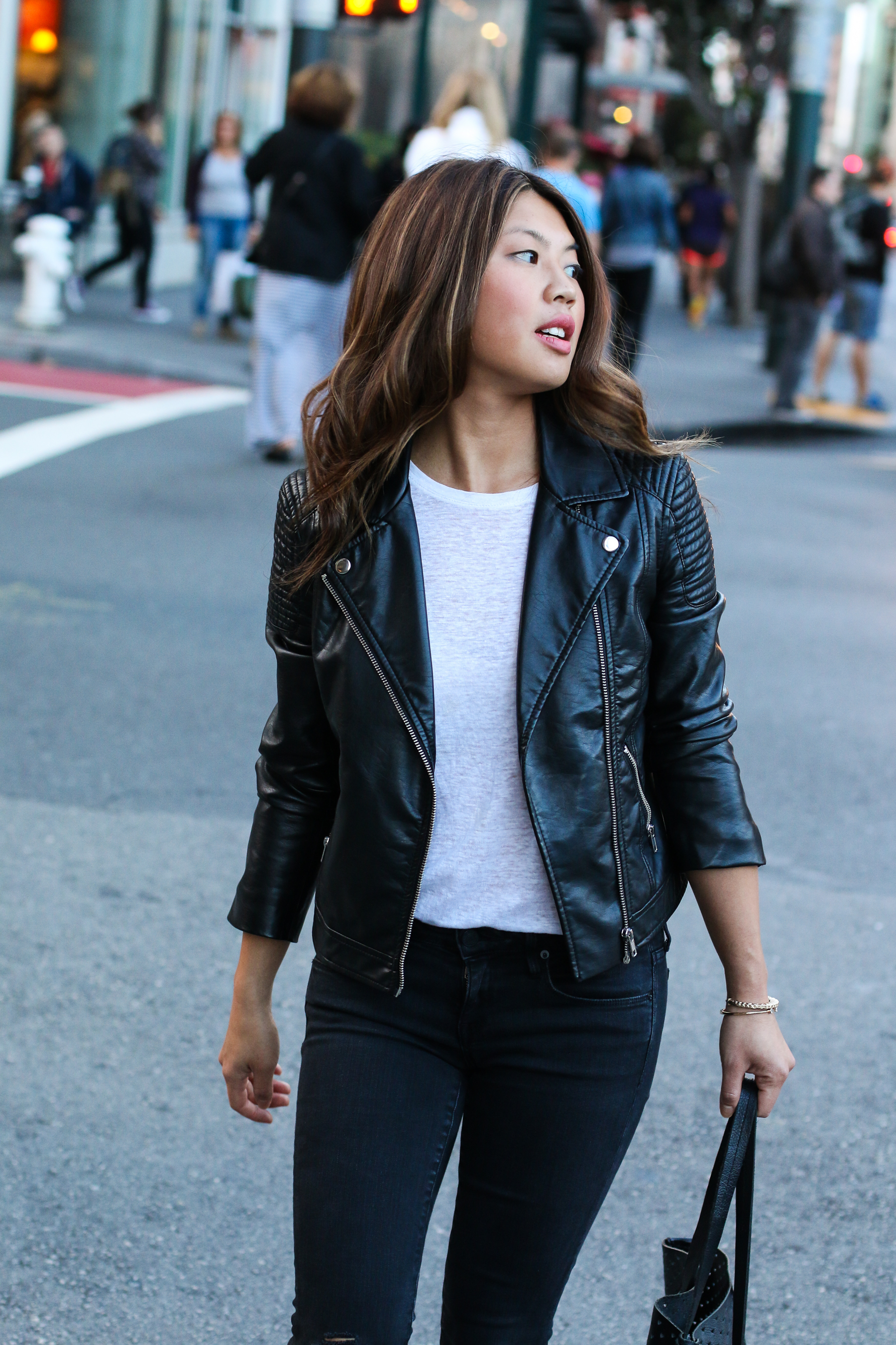 ALL BLACK AND LEOPARD