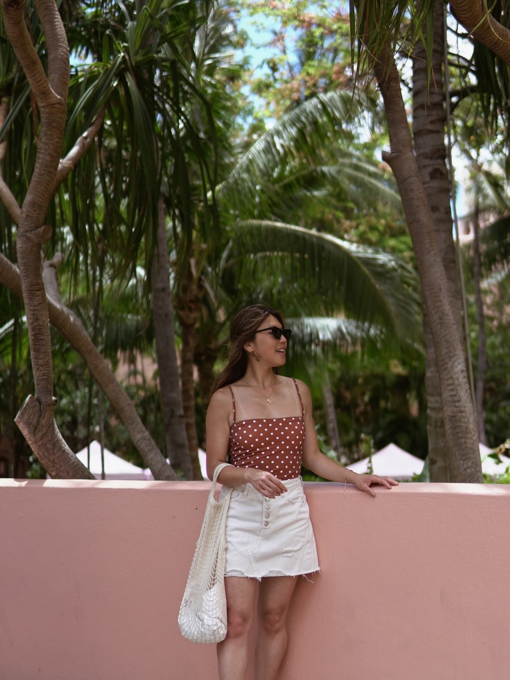 what-to-wear-tropical-vacation.JPG