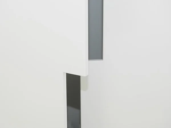 Otto-Henkell-Wardrobe-1.jpg