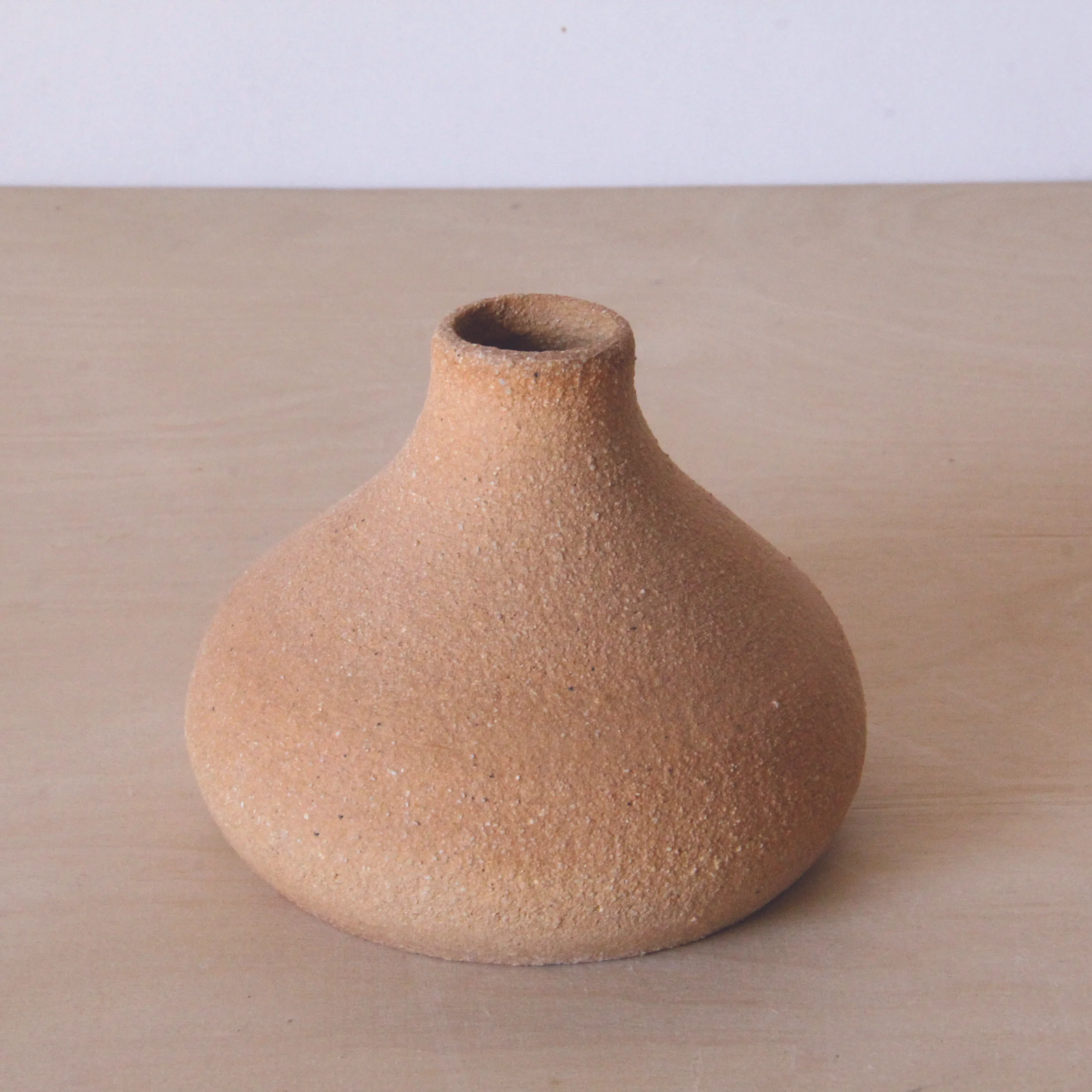 R Vase_2.jpg