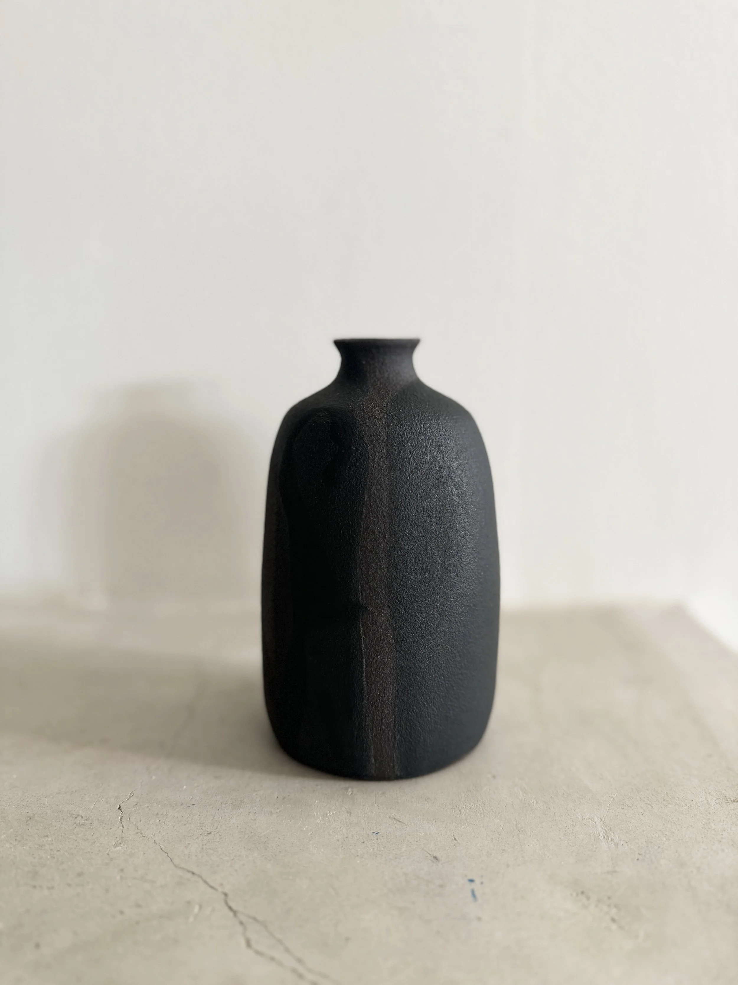 bud vase no.6  | onxy collection