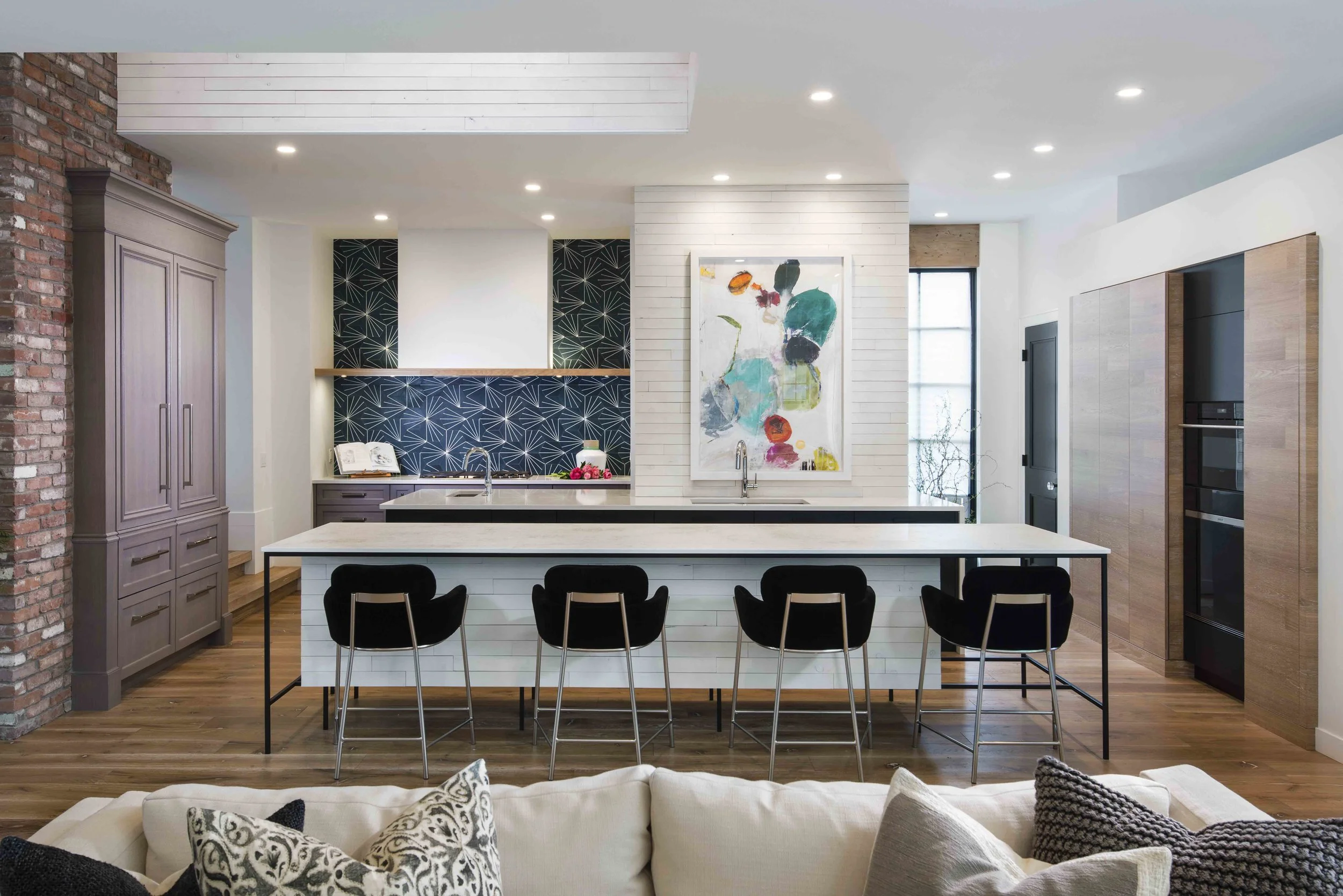 c_kitchen_NGlenmorePrk_0122aaa.jpg