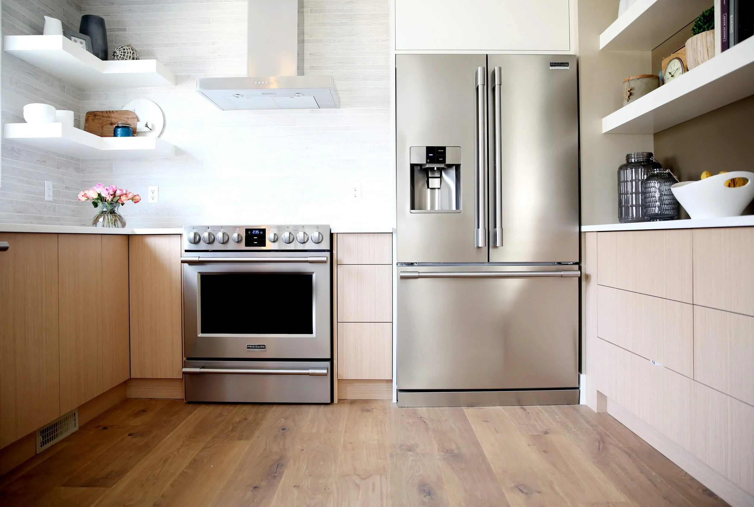 5 tips to Make the MOST out of your Small Space