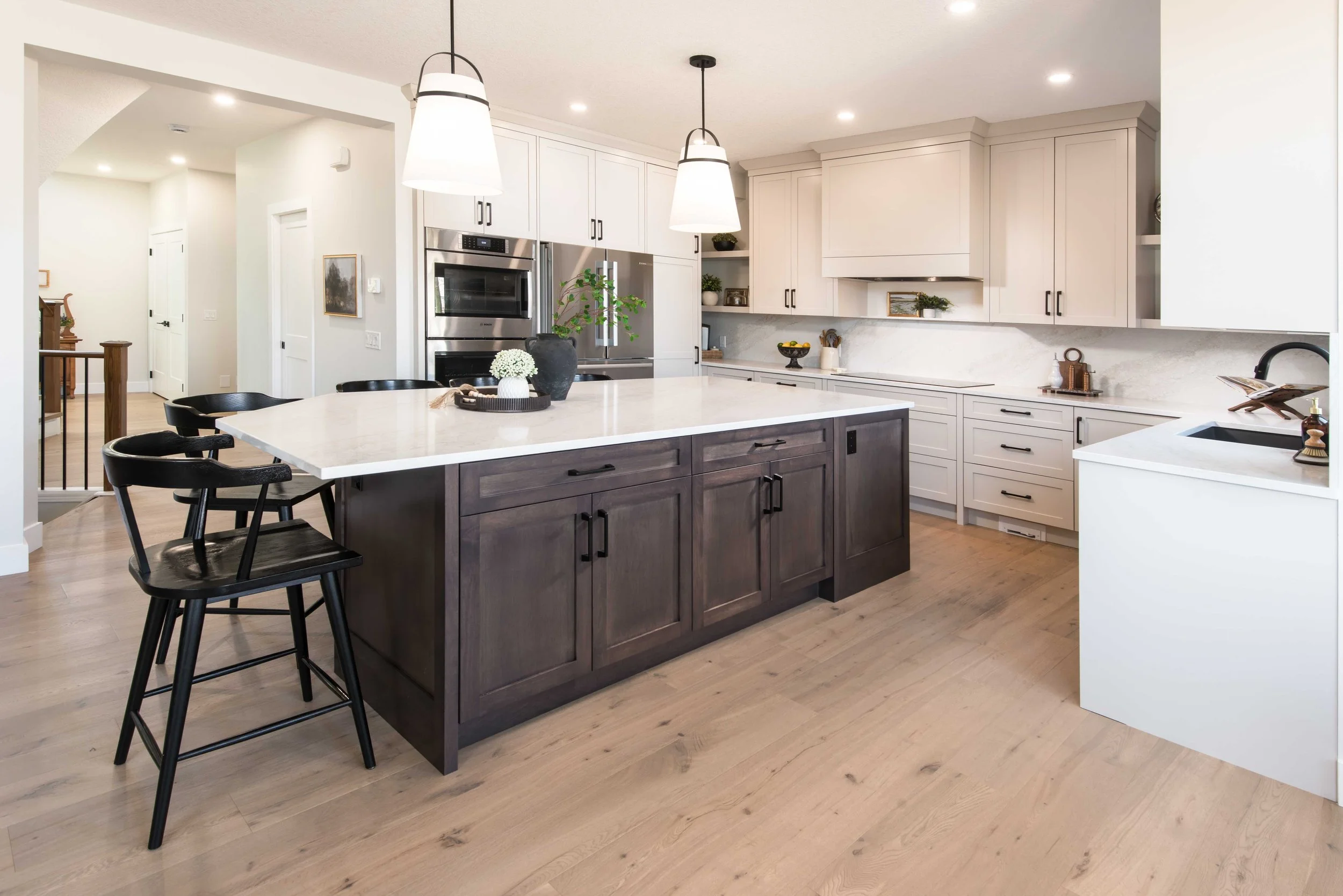 c3_Kitchen_Panorama-HPW_5881aa.jpg