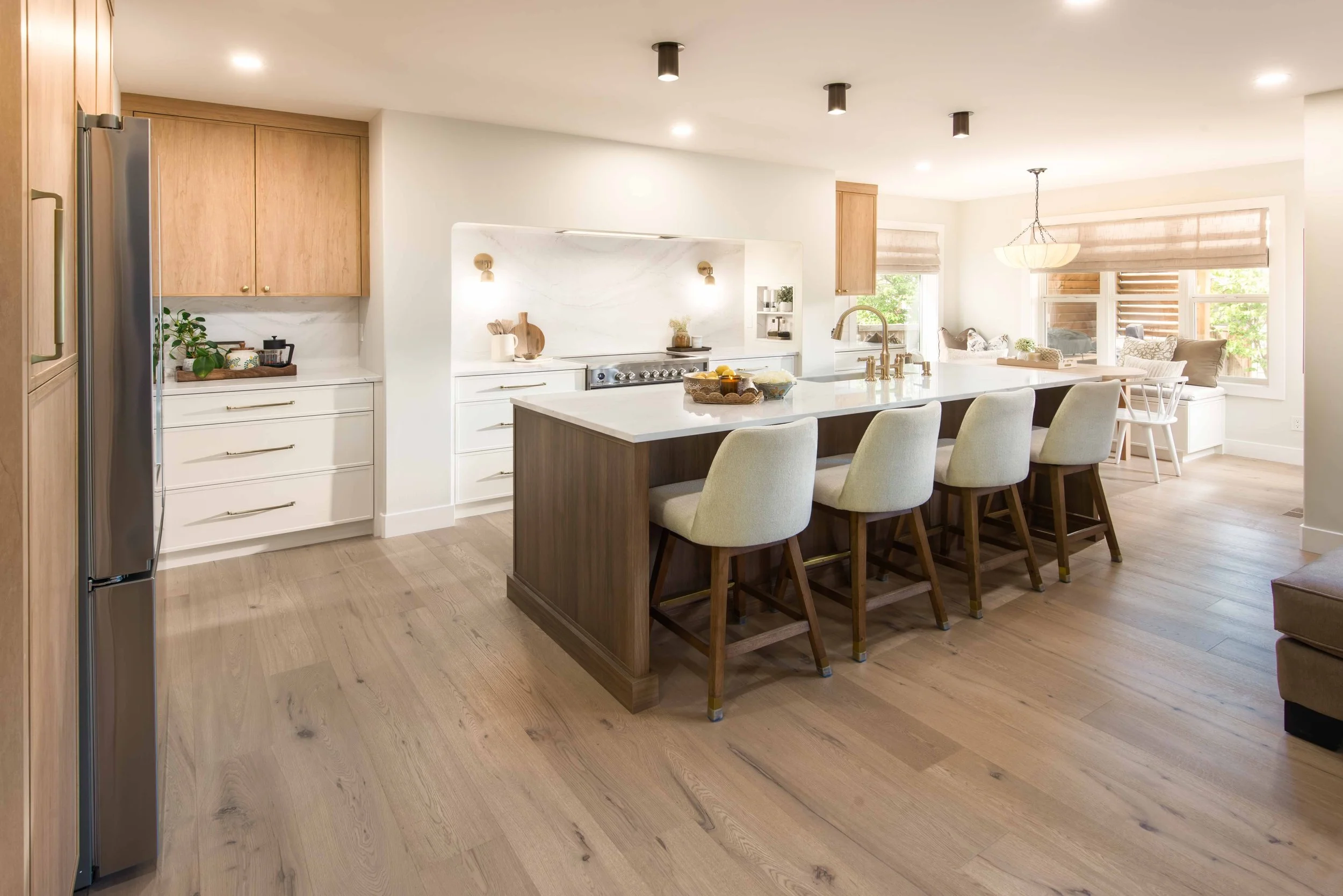 c2_Kitchen-Dining_Elgin_6616d.jpg