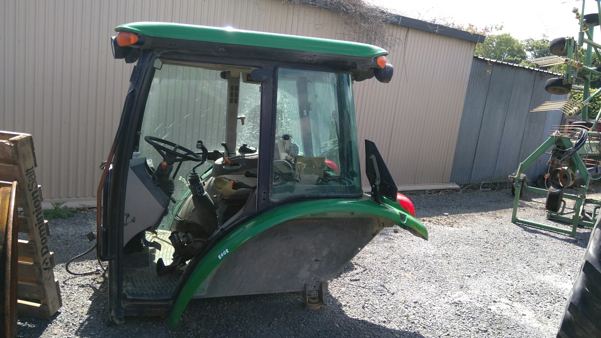 JD5525 3.JPG