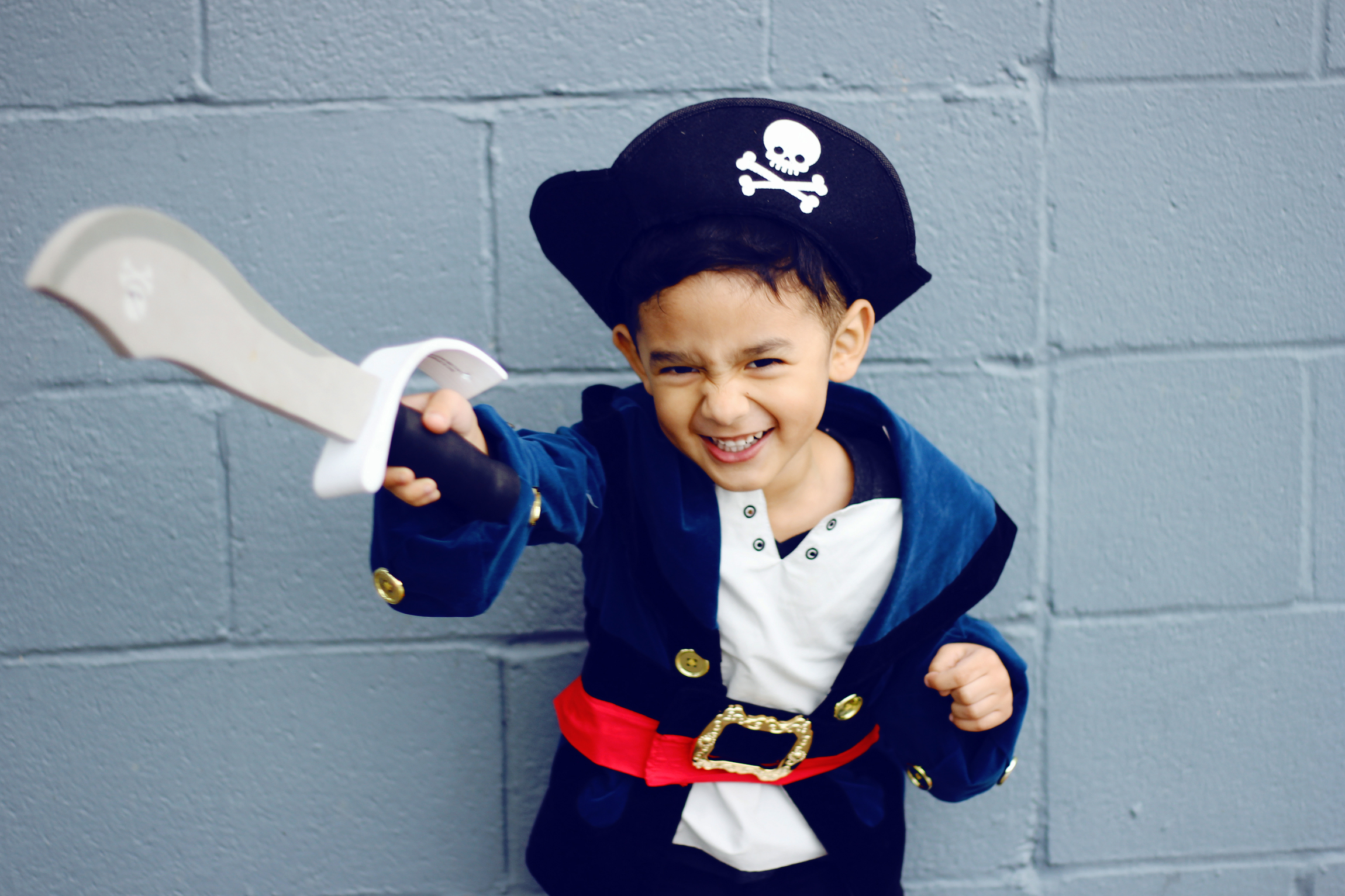 KID COSTUMES: PIRATES • captain Hook + captain jake 🏴‍☠️ — All Kids Are  Gifted