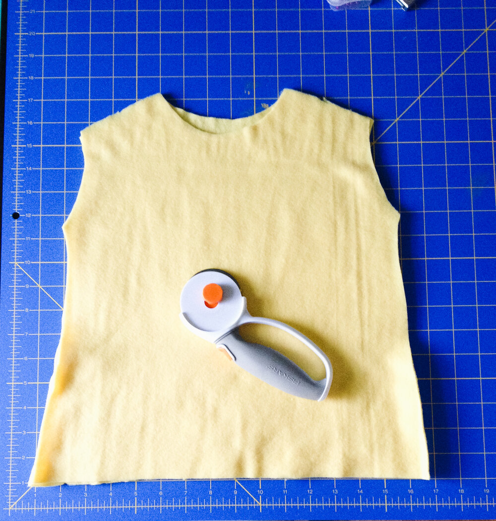 DIY  - KIDS COSTUME DIY: MINION - All Kids Are Gifted