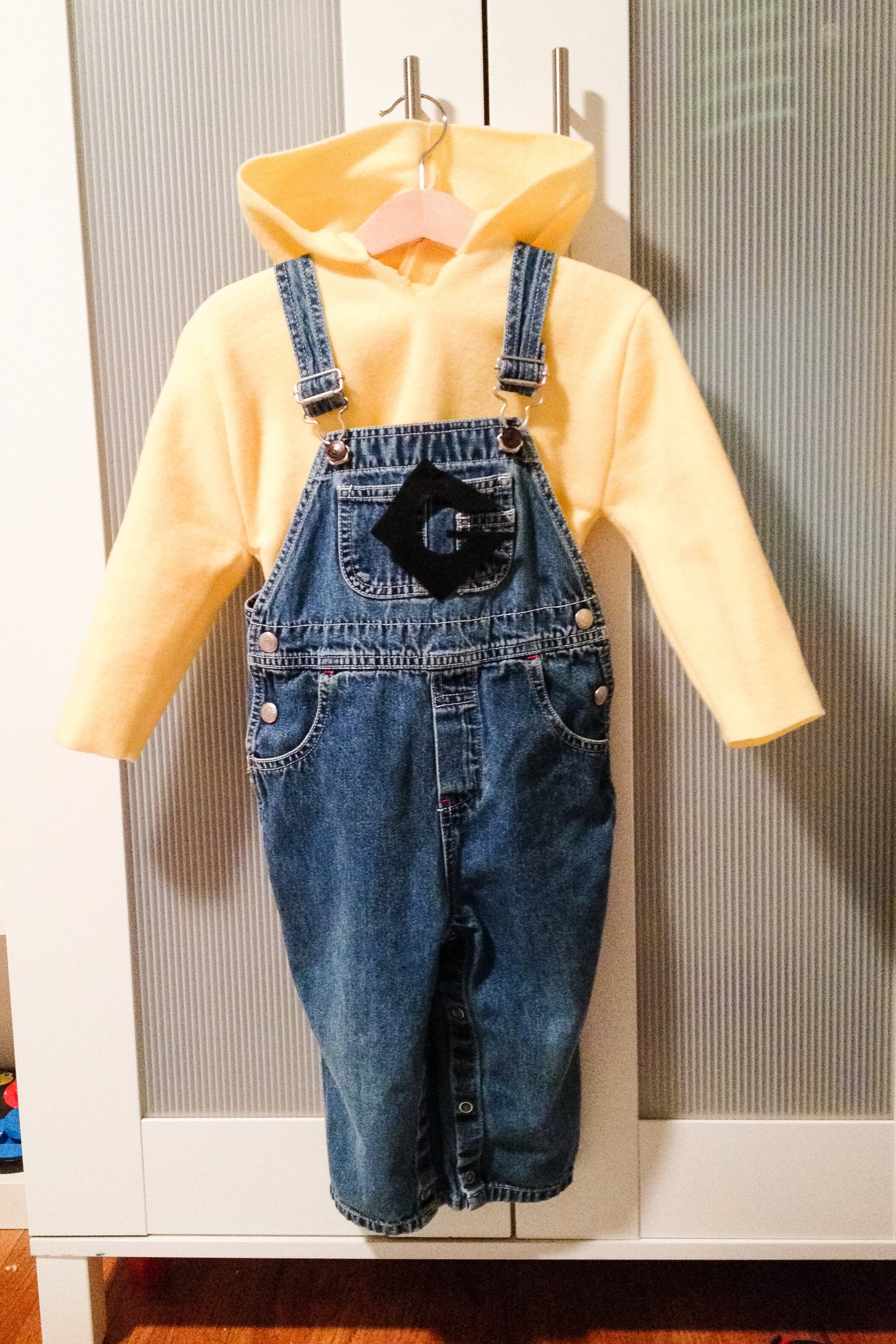 DIY  - KIDS COSTUME DIY: MINION - All Kids Are Gifted