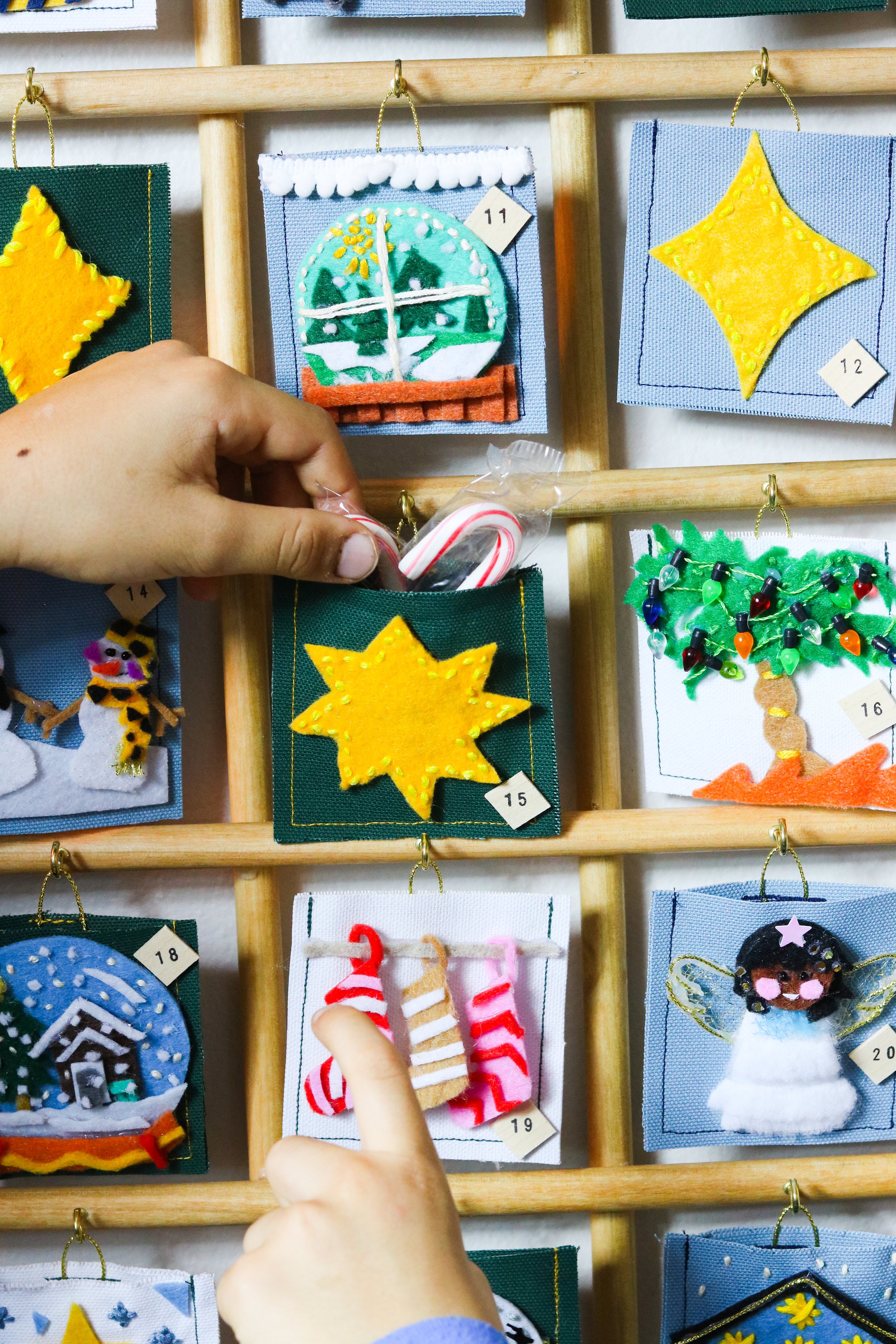 DIY - HEIRLOOM FELT + WOOD CHRISTMAS ADVENT CALENDAR - All Kids Are Gifted