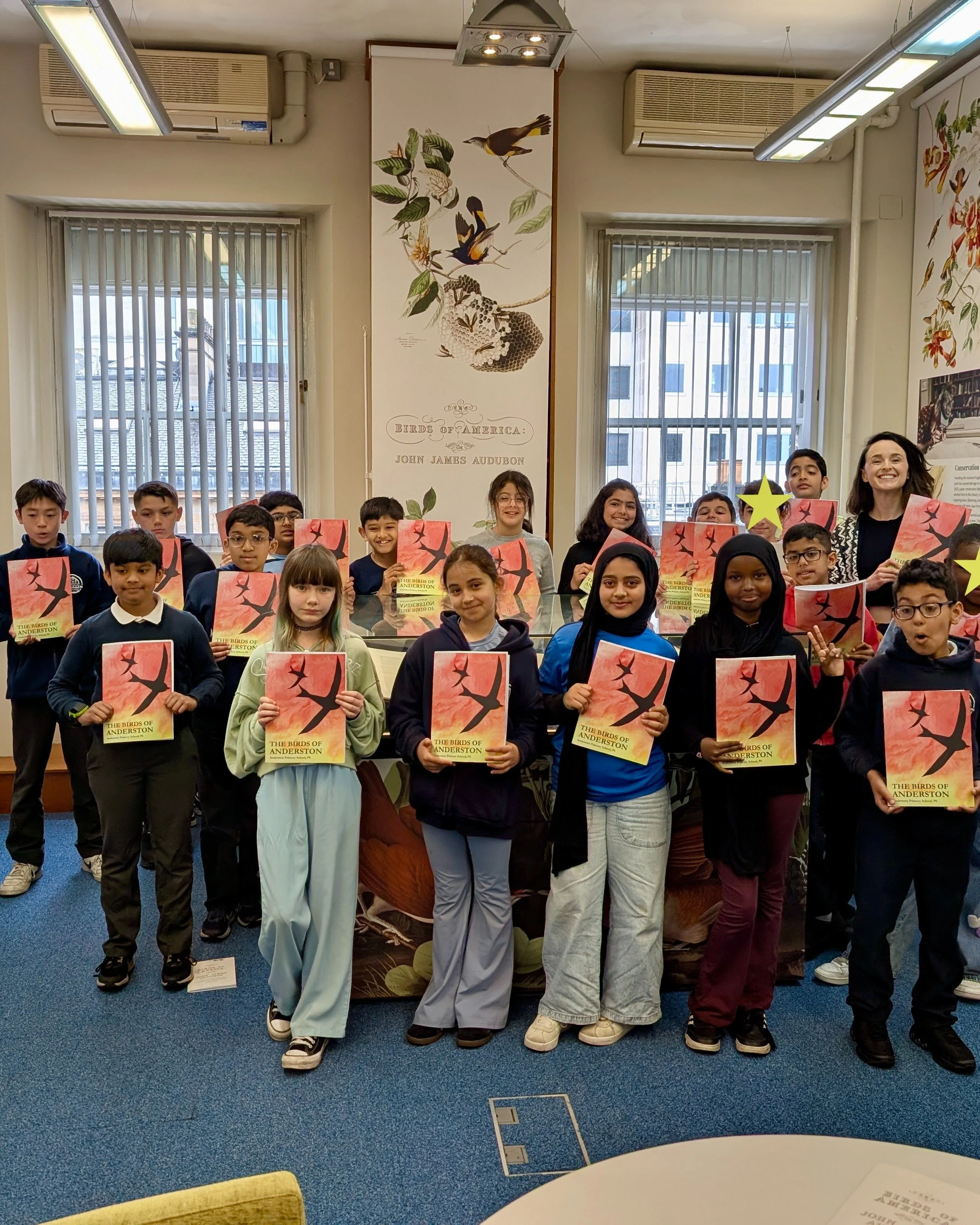 It is the month of book launches! 🎉

Since January, I have had the privilege of working with the P6 class of Anderston Primary to research and creatively represent the birds found in the local Anderston area. The project was inspired by the world-fa