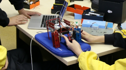 Learn to build your own robots.