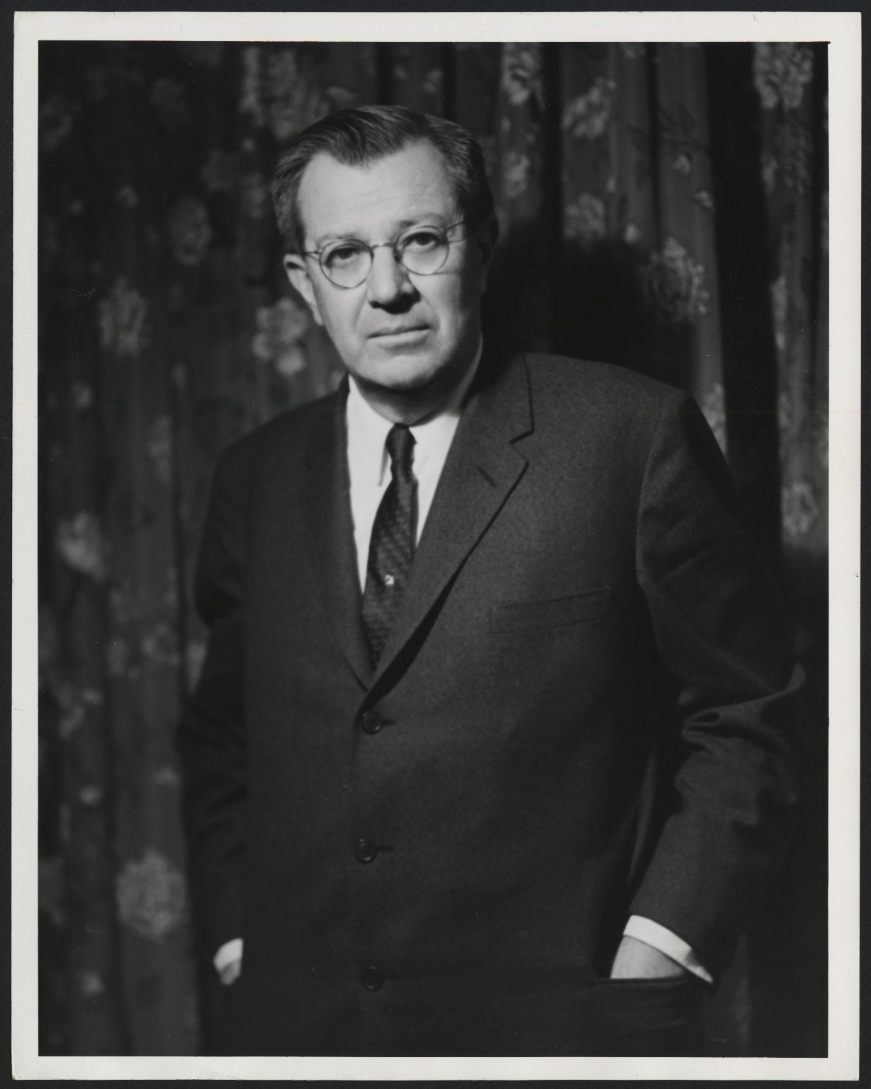 1. Fred Terman Fred Terman is widely considered to be "the father of Silicon Valley." He was homeschooled until attended Stanford University. His work in radar countermeasures in World War II saved countless lives. Yet this Father of Silicon Valley was also a caring father at home as well.