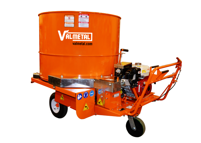 The Valmetal self-propelled bedding chopper has been designed to ease and shorten the chore of bedding. No more pushing or pulling, easy to control, The chopper is driven by two hydraulic motors. The big capacity tub means less Trips to the filling station, it can handle up To 7 small bales or large chunks of big bales. The ingenious design of the rotor shaft and knife discs offers a spiral pattern for smooth operation which also requires less horsepower. The heavy-duty all steel rotor is designed for low maintenance and easy knife replacement. Click here for more information.