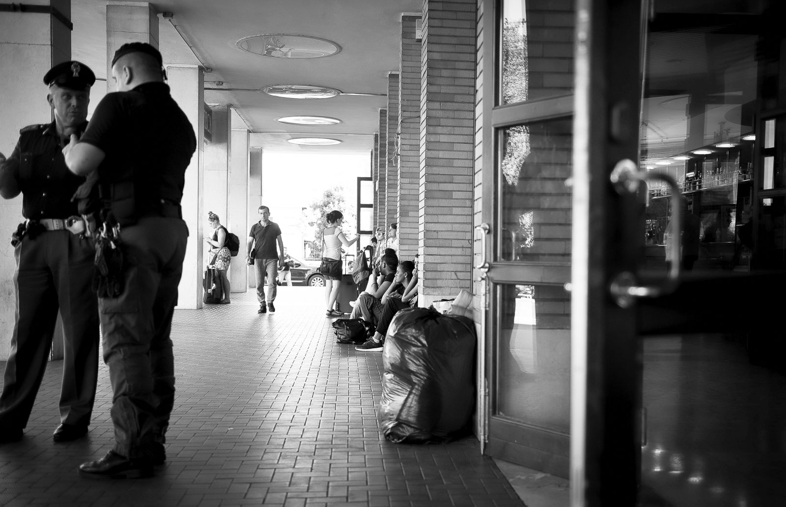 20160807-untitled shoot2238_bw2.jpg