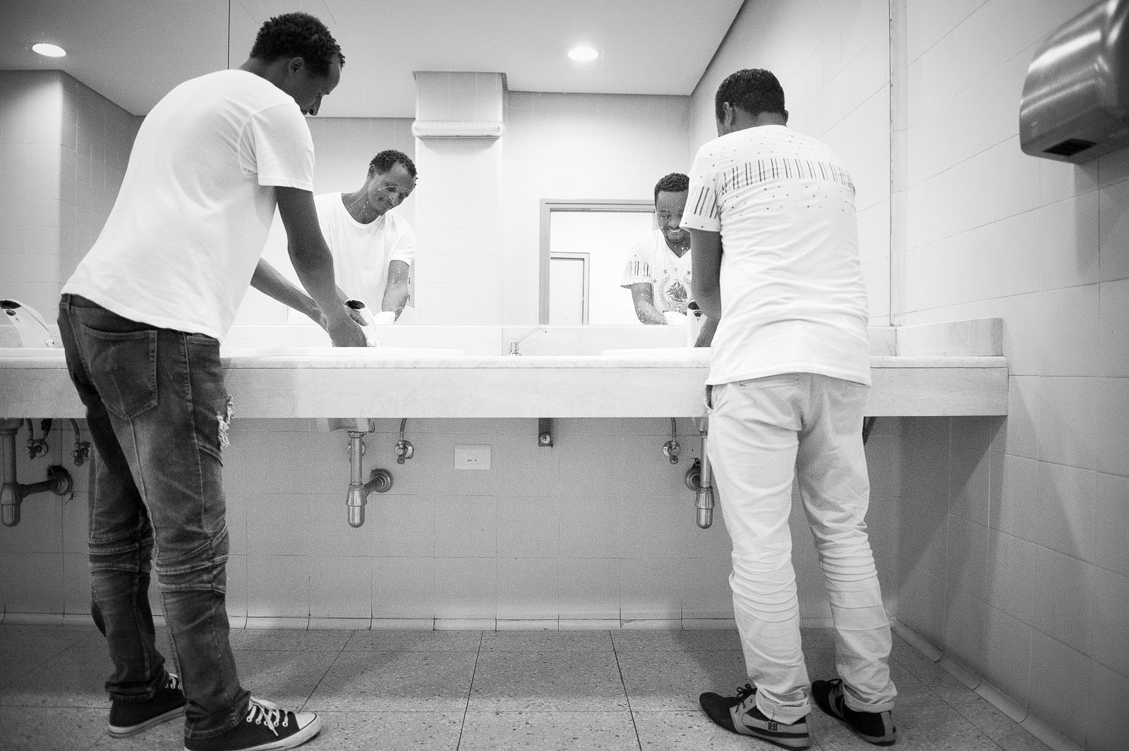 20160807-untitled shoot2246_bw2.jpg