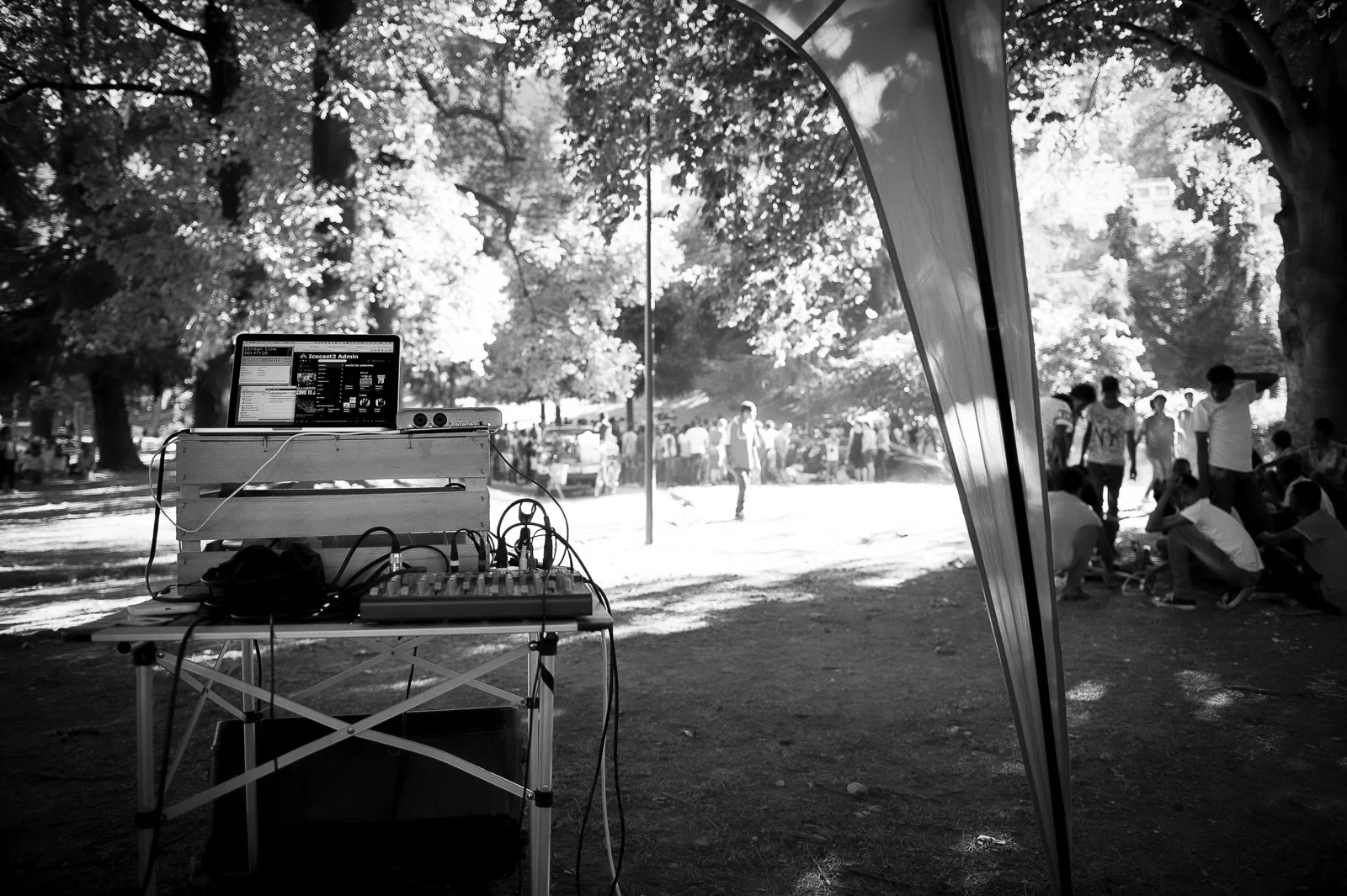 20160807-untitled shoot2260_bw2.jpg