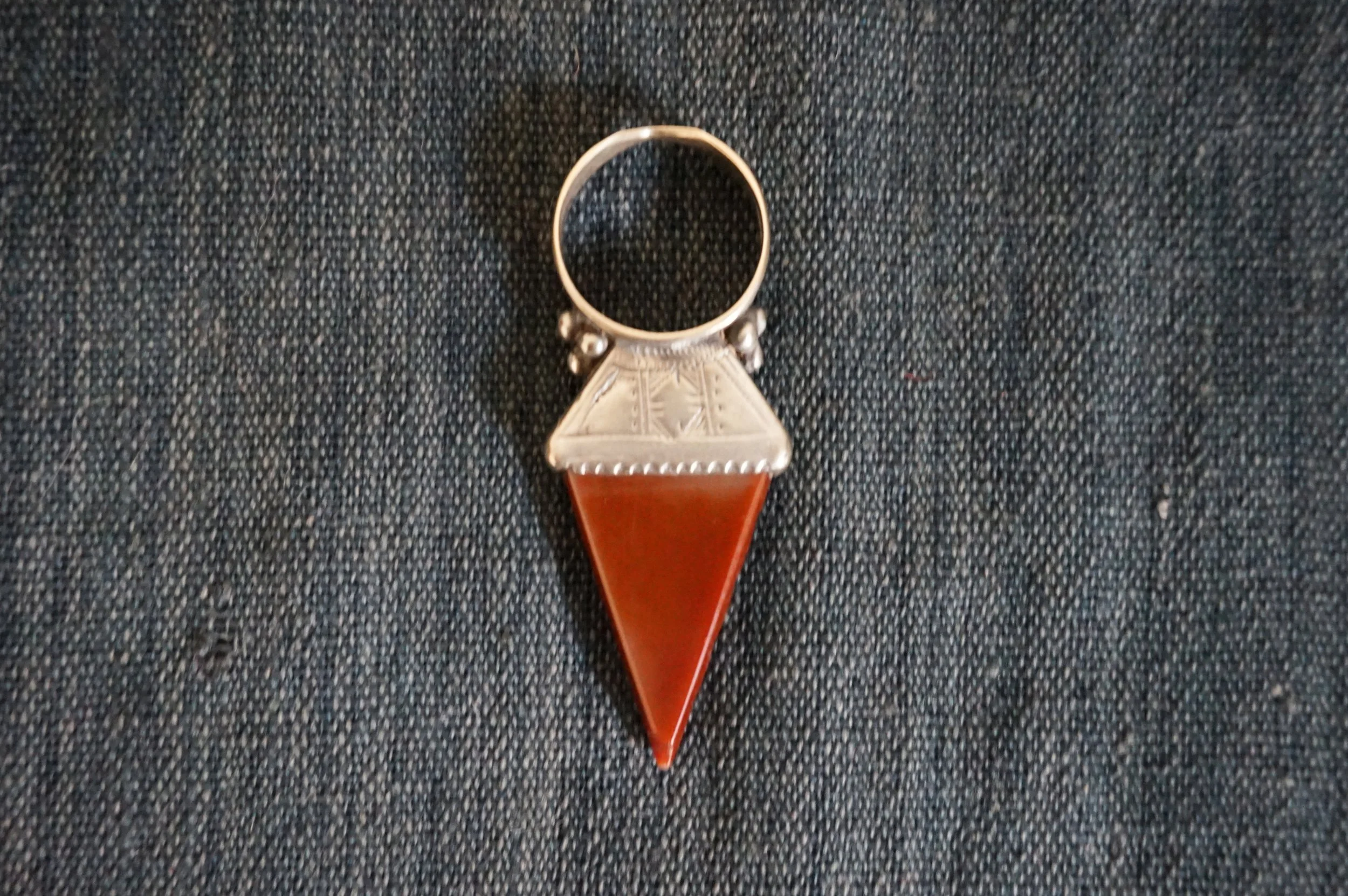 Colgante Tuareg plata y cornalina