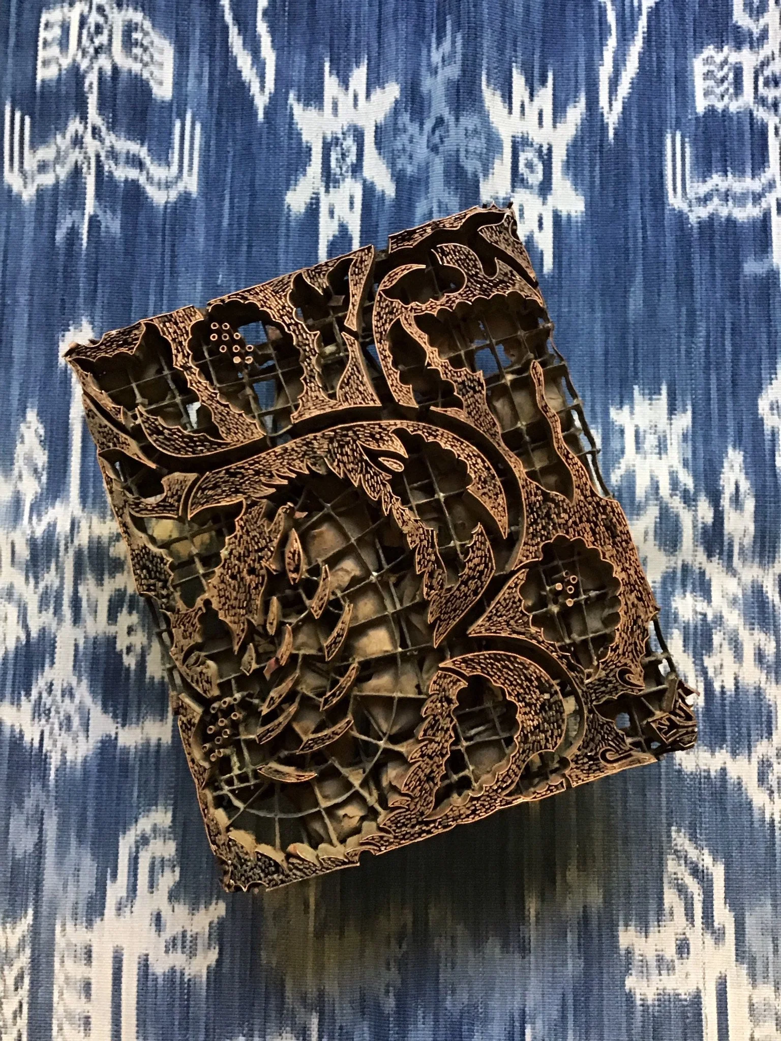 Sello batik g.jpg