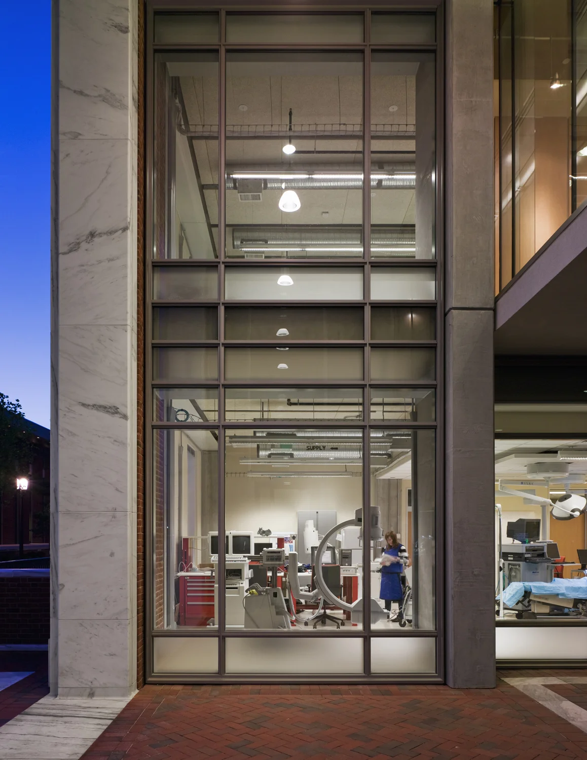 JOHNHOPKINS-EXT-1-WEB.jpg