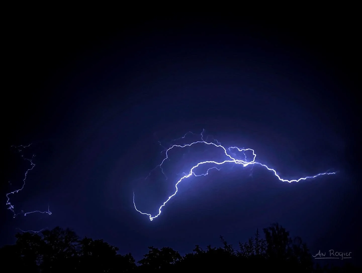 DC511685-5052-4894-A698-CE6515F175D3.JPG