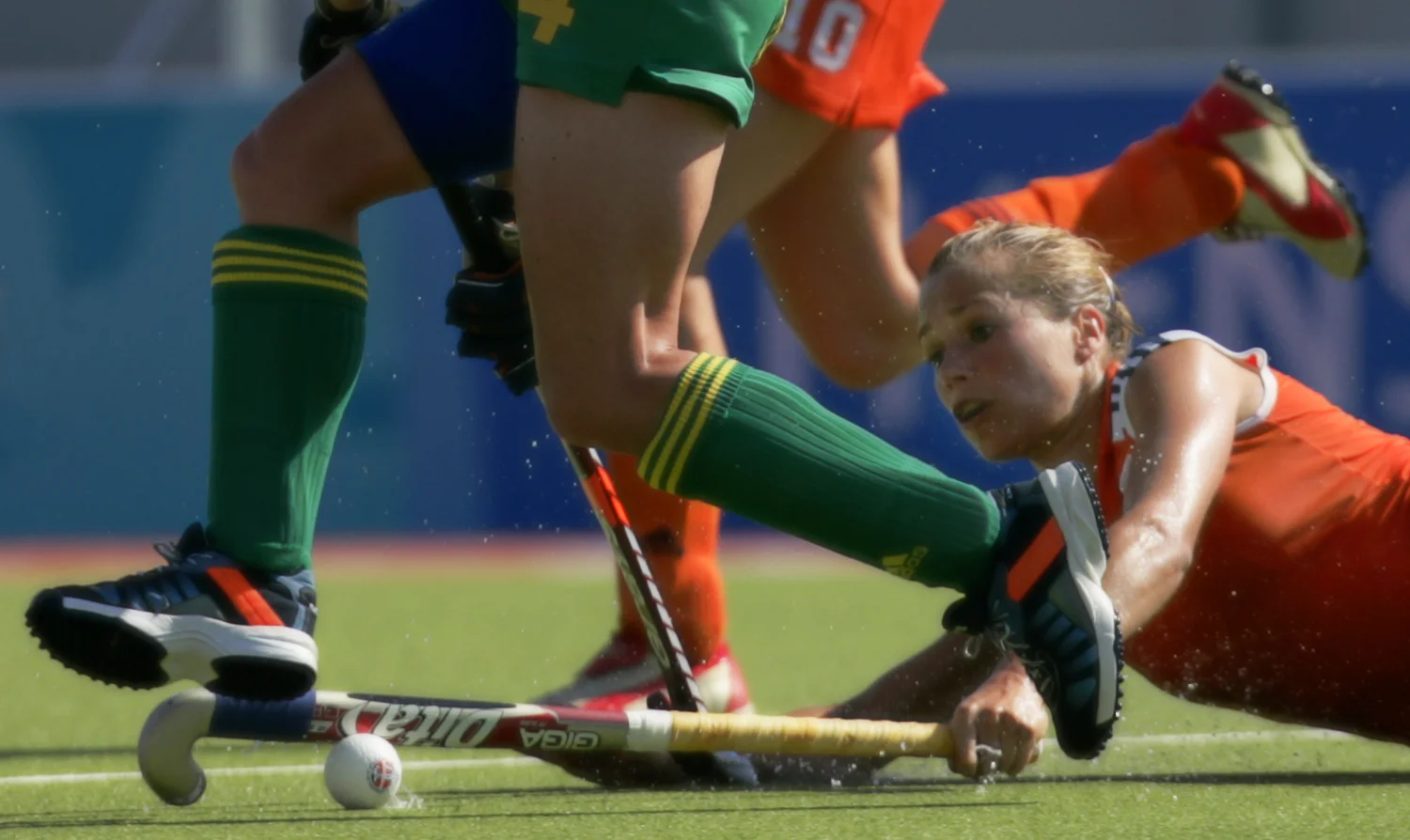 field_hockey_australia.jpg
