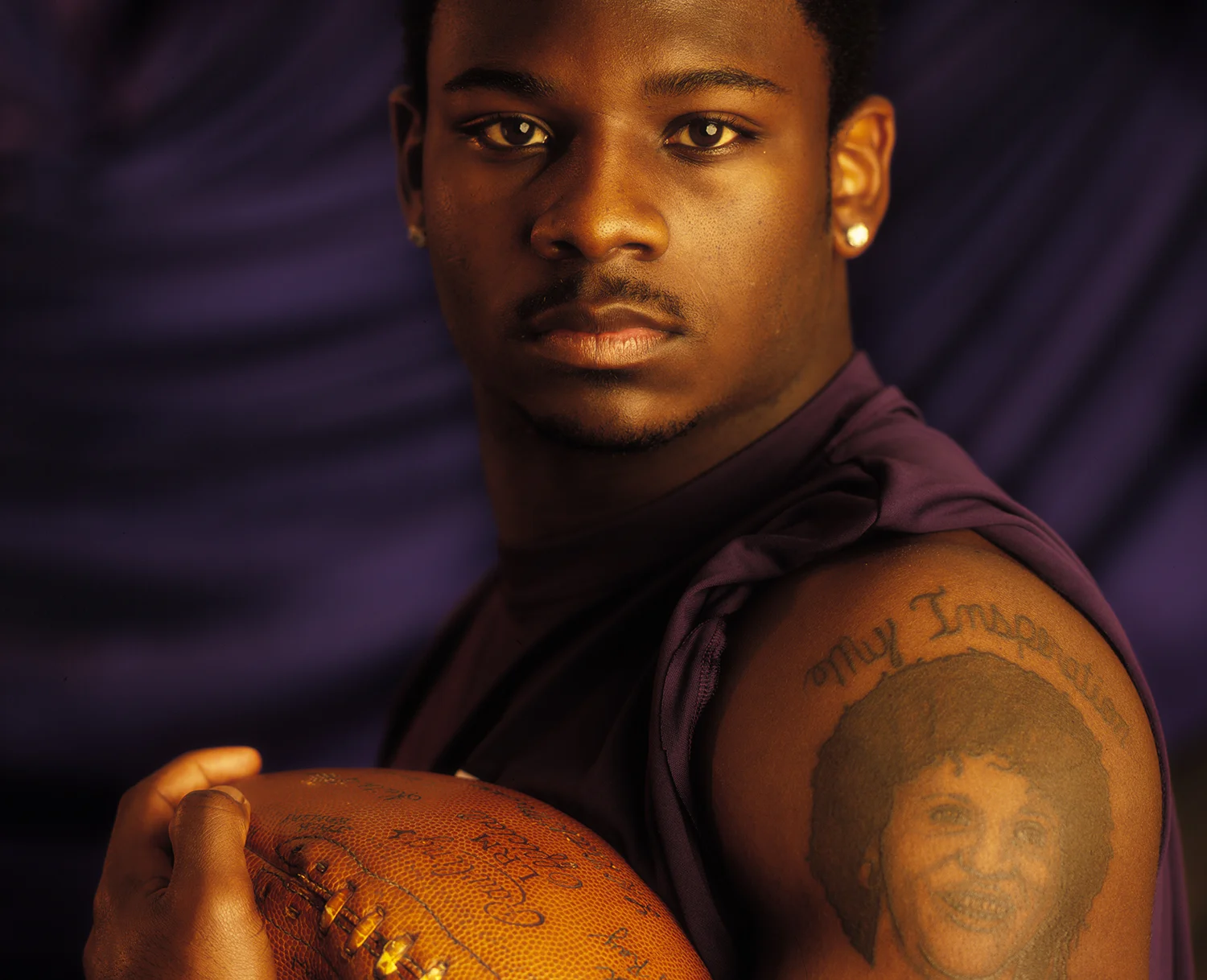 la_damian_tomlison_football.jpg