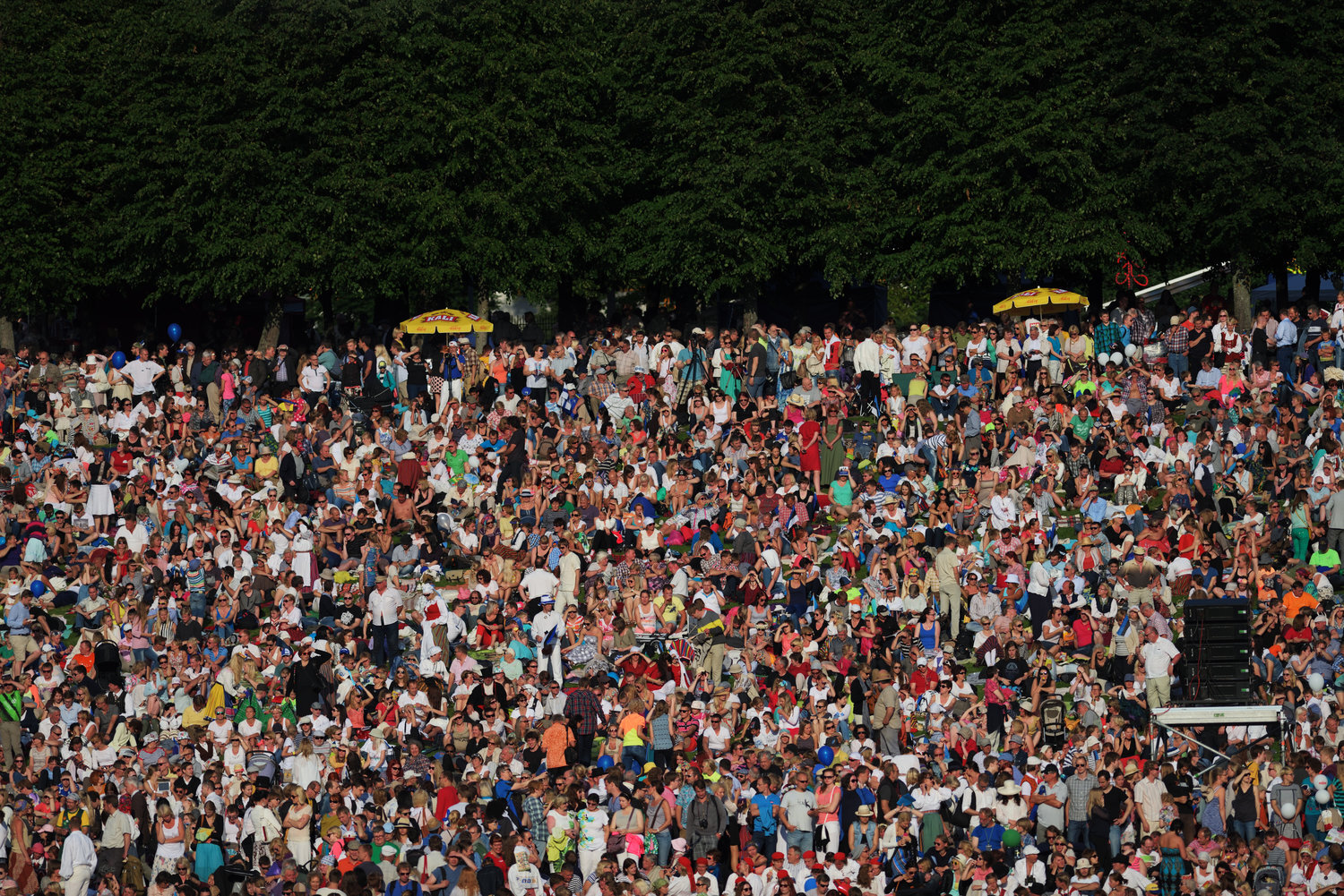  Tallinn, EstoniaParade through city and opening ceremony 