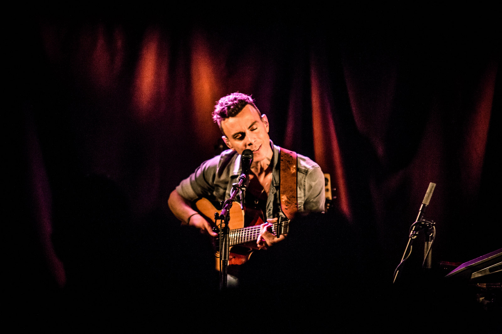 asaf avidan - 13 (1 of 1).jpg