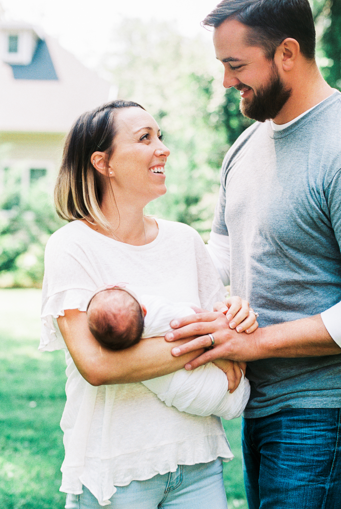 Baltimore-Maryland-newborn-Lifestyle-Harford-county-photographer-fine-art-film-modern-photos-by-breanna-kuhlmann-3.jpg