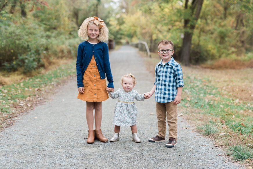 Harford-county-Photographer-Breanna-Kuhlmann-BKLP-Forest-Hill-Ma and Pa-Trail-Mini-Sessions-Family-Photos-near-me-1.jpg