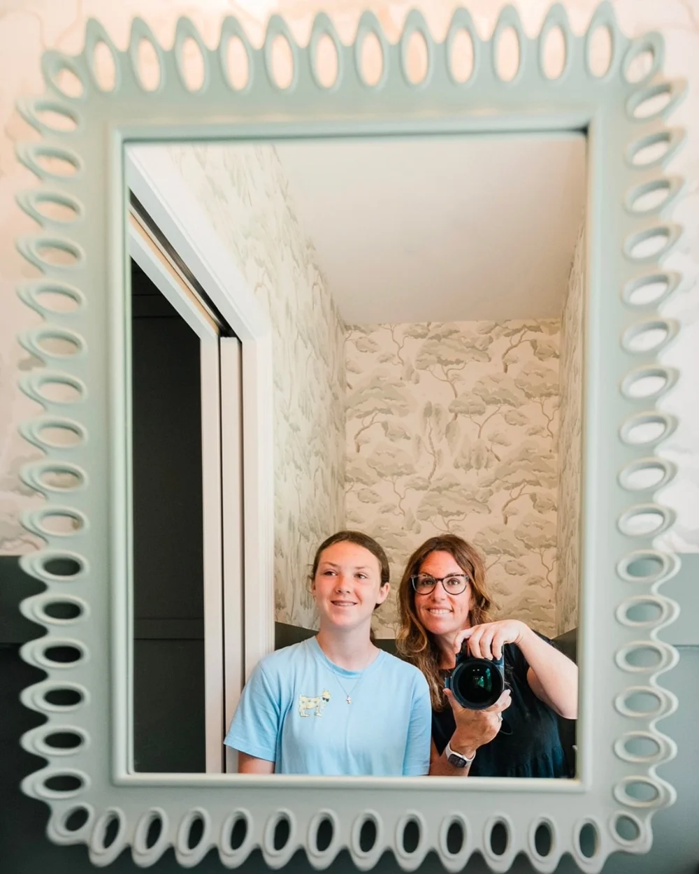 As I go into another year in business, I bring you all with me. Every year brings new stories &amp; people that stay in my heart &amp; change me for the better. I&rsquo;m truly the luckiest 📷
Here&rsquo;s to 2025 ✨