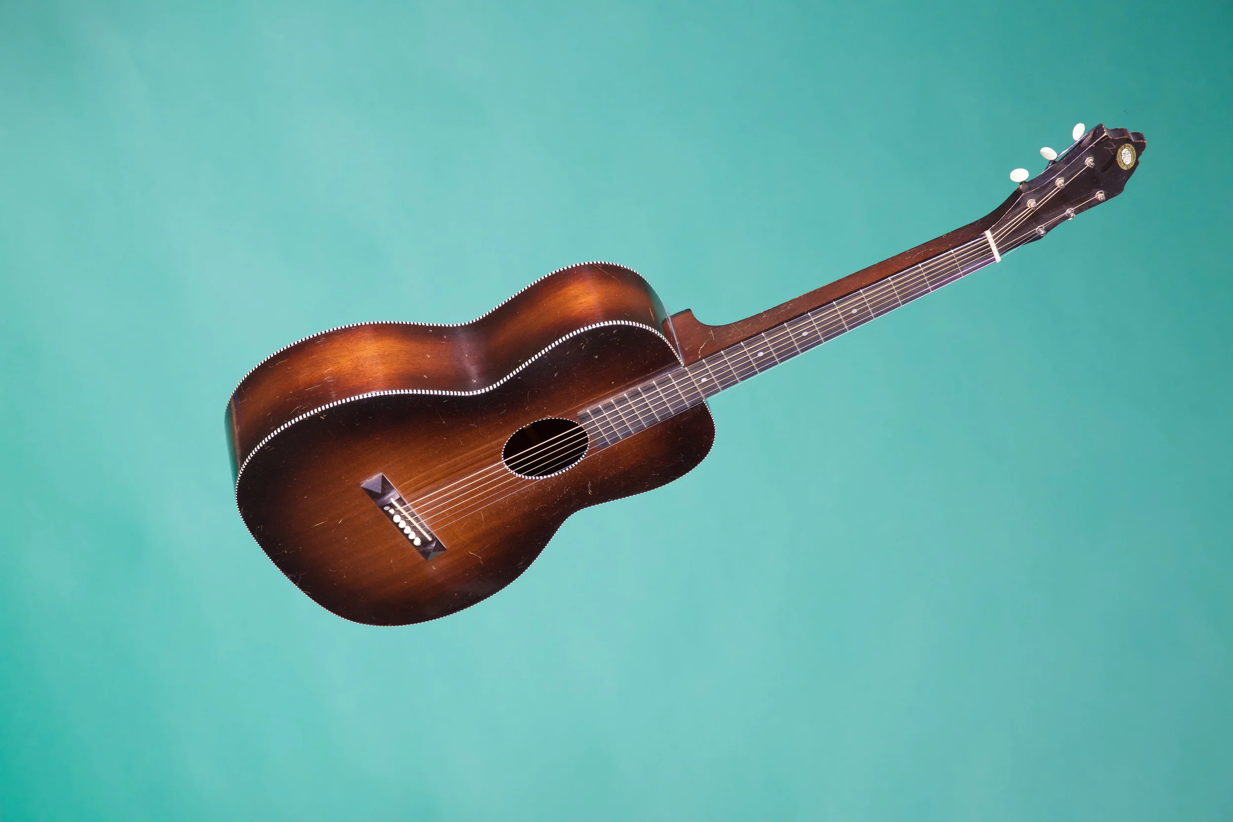 Oahu lapsteel shoulder.jpg